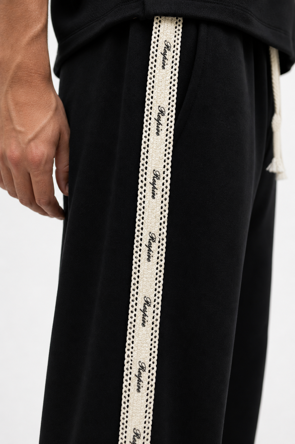 Respire Stripe Regular Fit Set Black