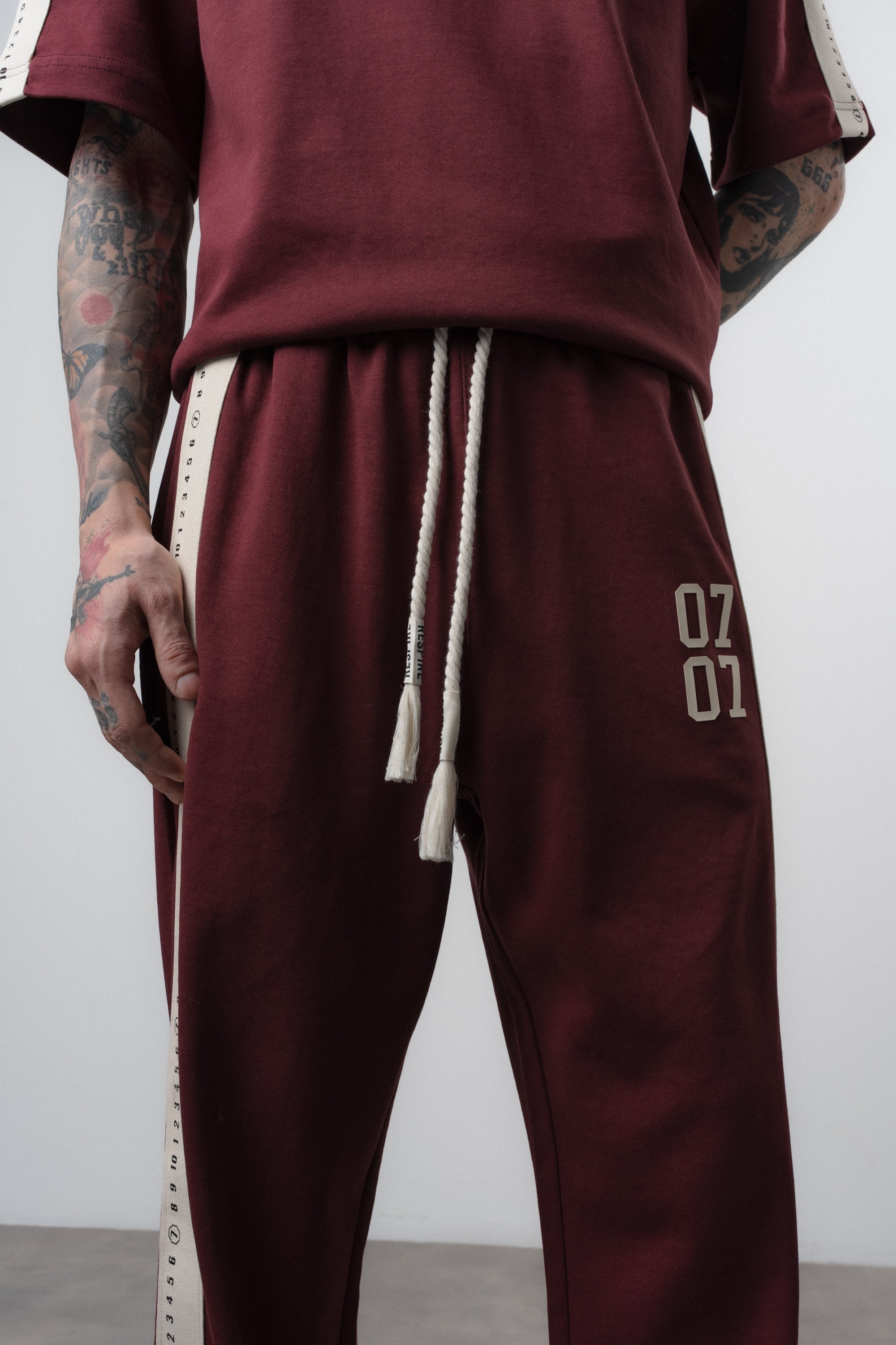 07 Striped Regular Fit Tracksuit Burgundy