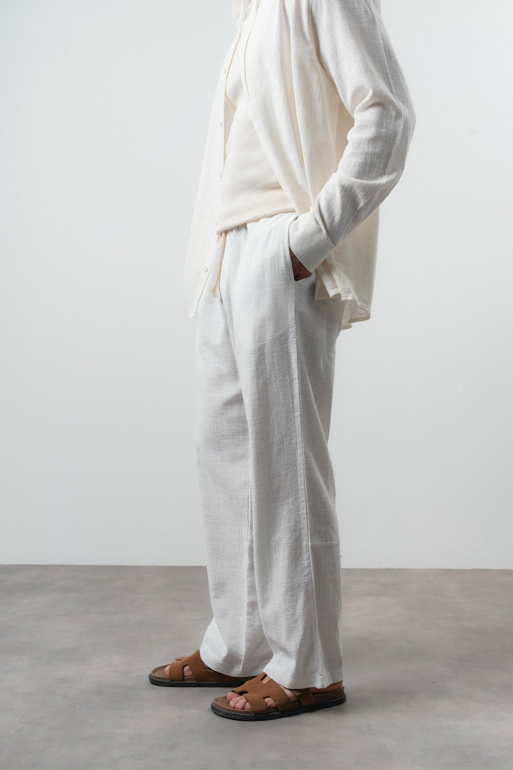 R Embroidered Baggy Sweatpant White