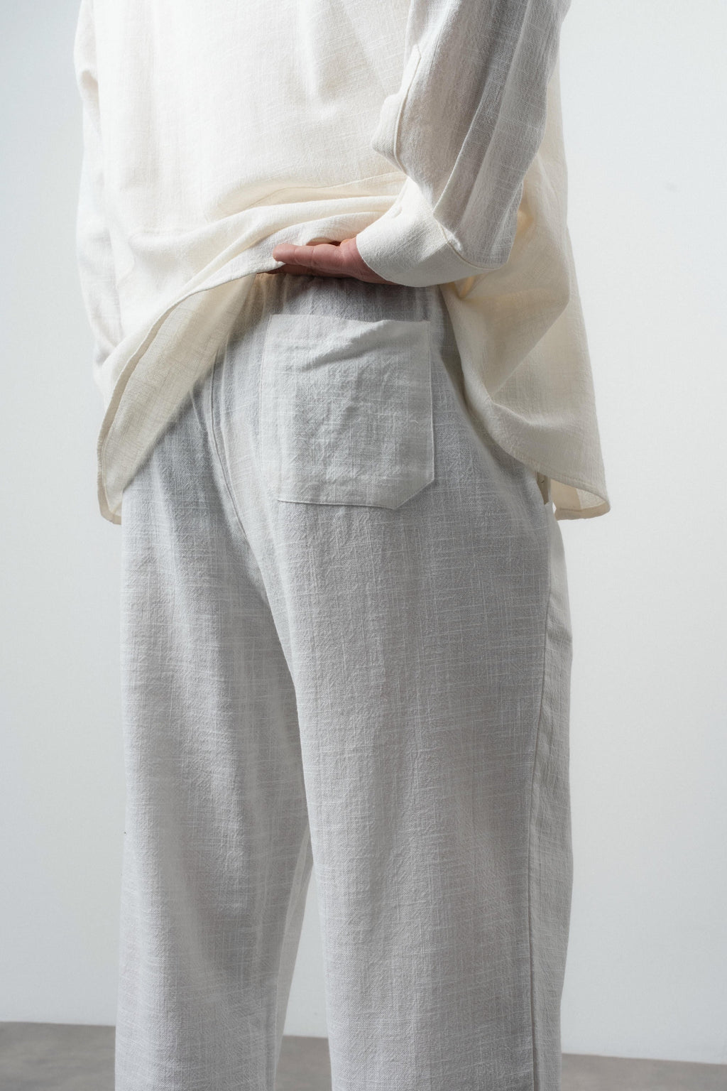 R Embroidered Baggy Sweatpant White