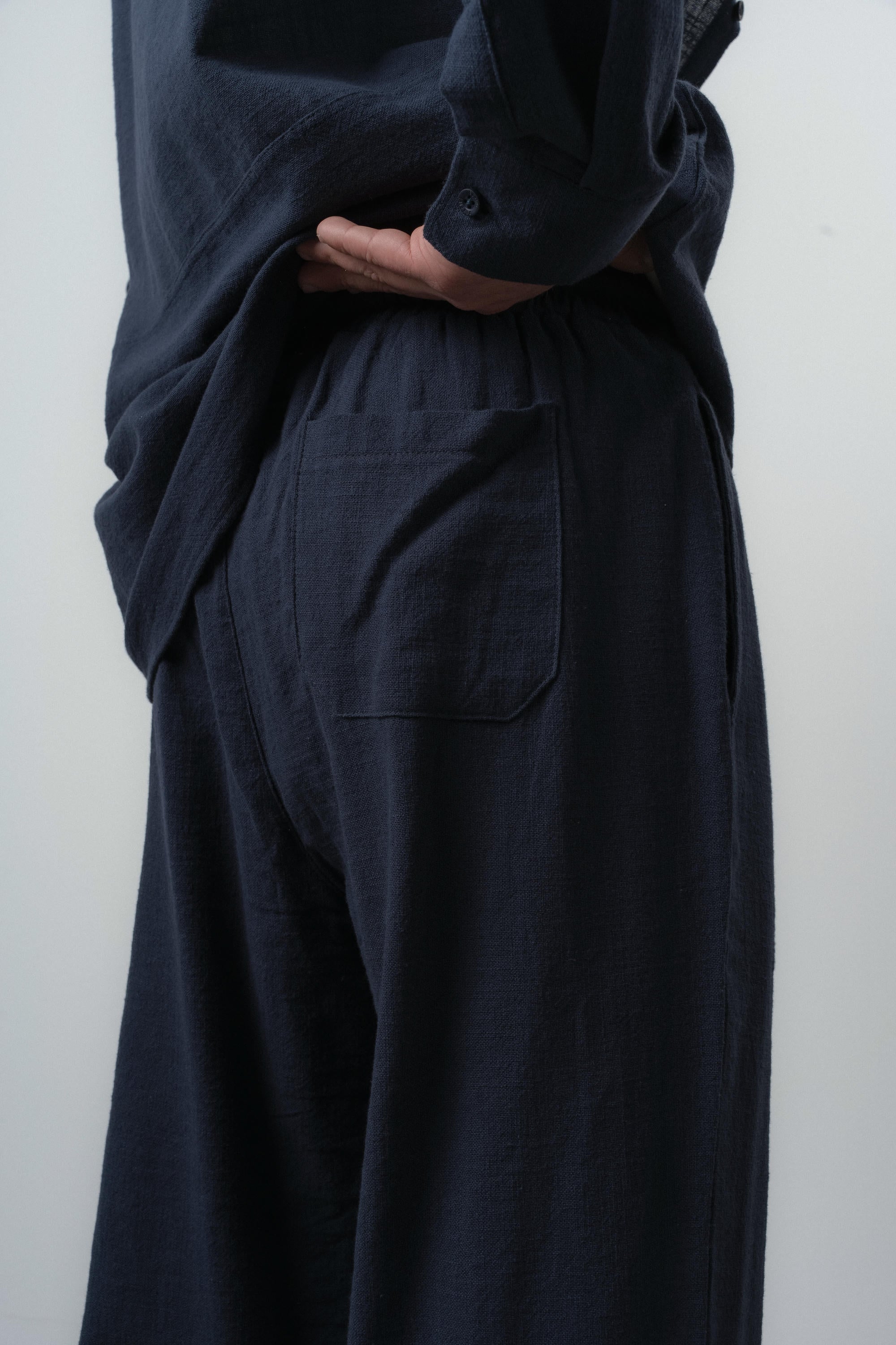 R Embroidered Baggy Sweatpant Navy