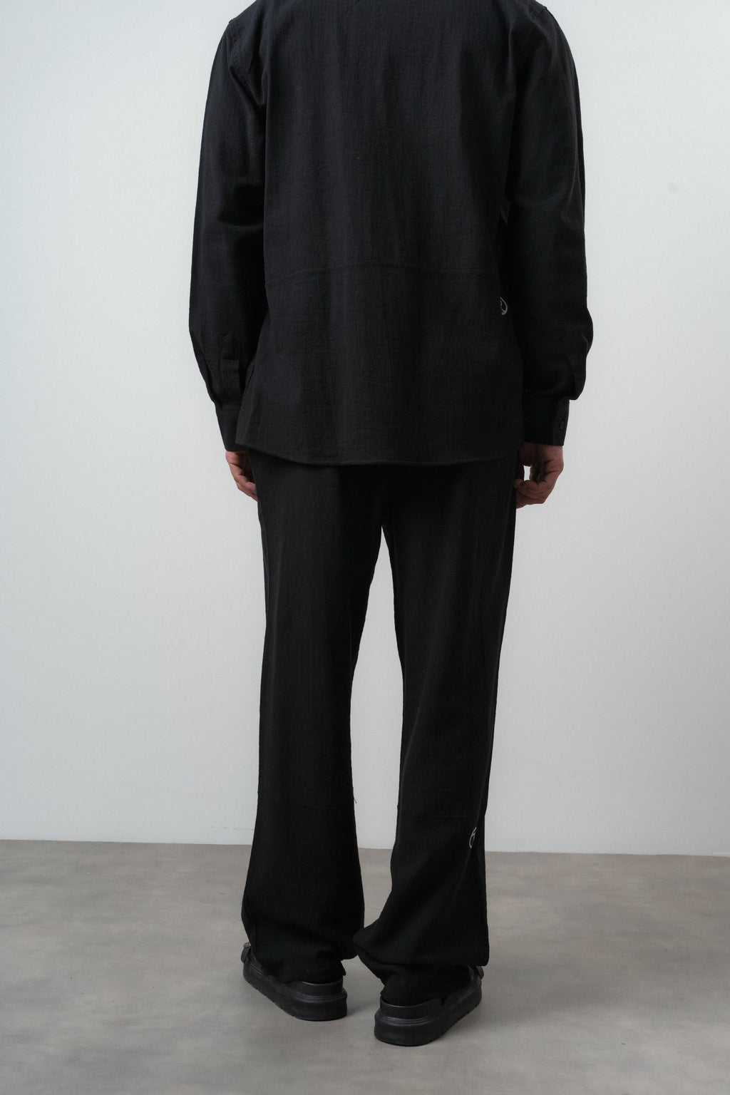 R Embroidered Baggy Sweatpant Black