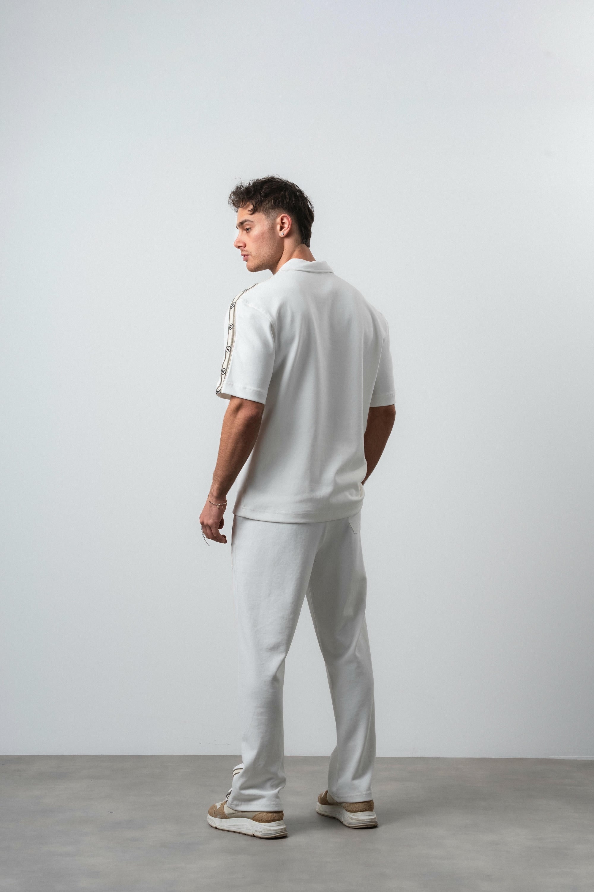 R Striped Regular Fit Tracksuit Ecru