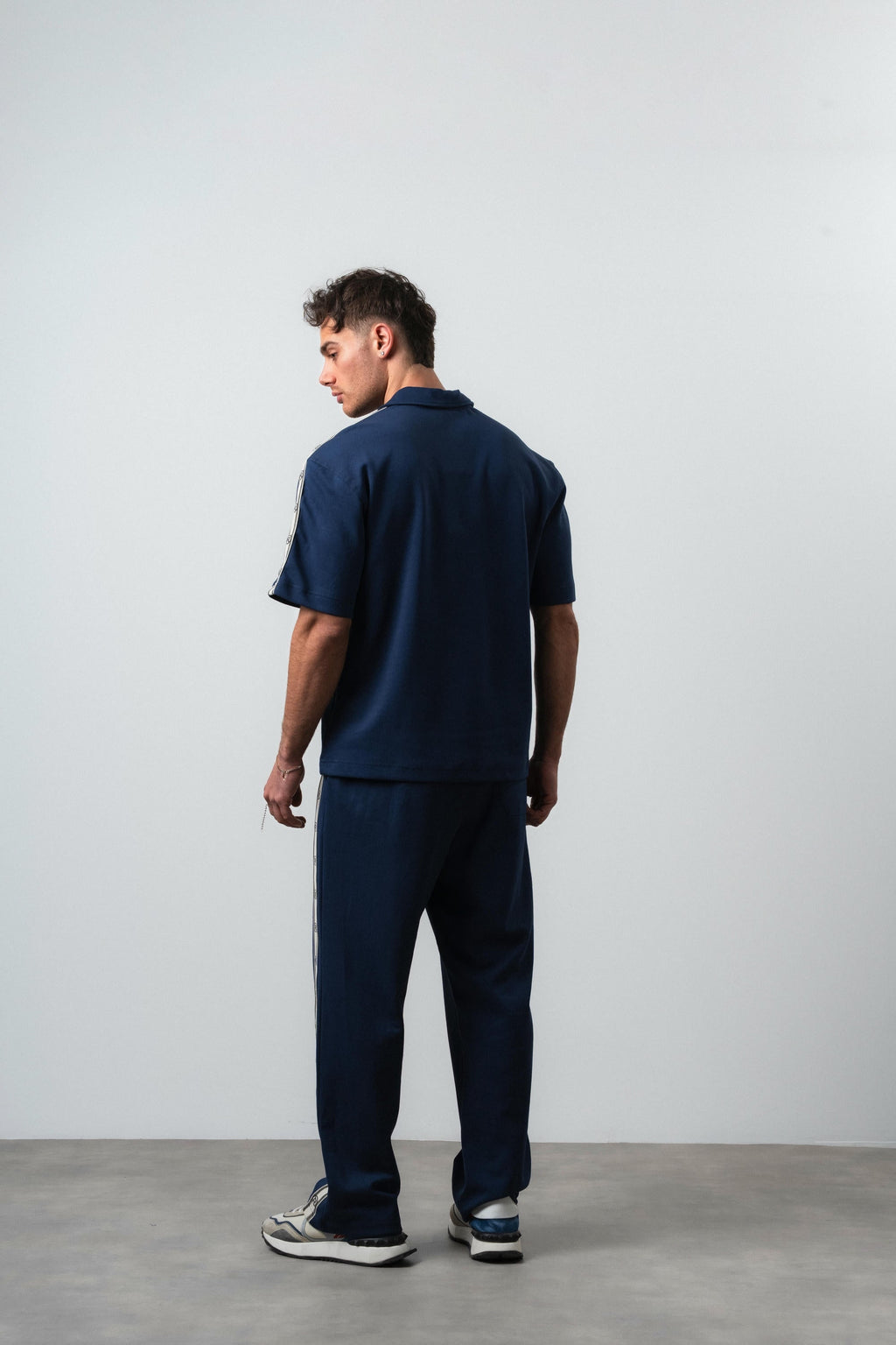 R Striped Regular Fit Tracksuit Navy