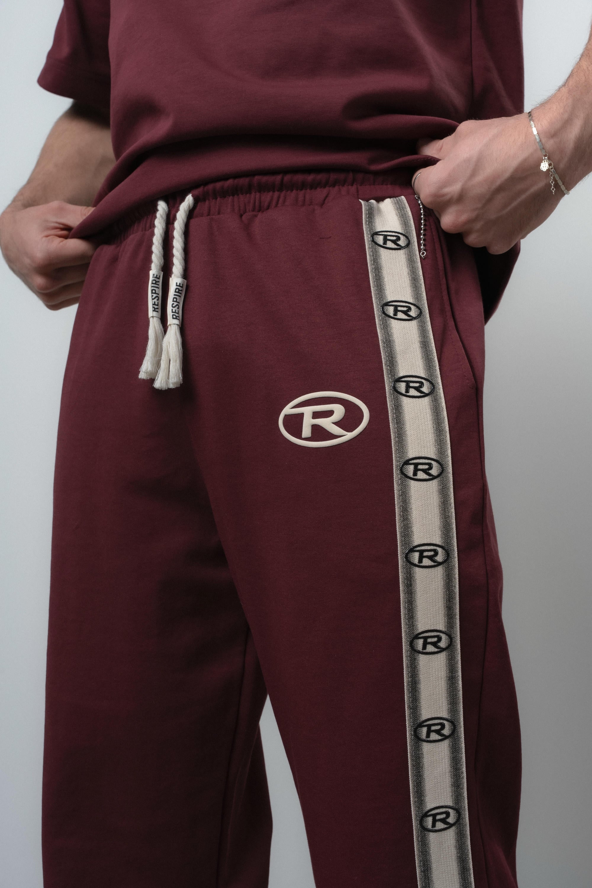 R Striped Regular Fit Tracksuit Burgundy