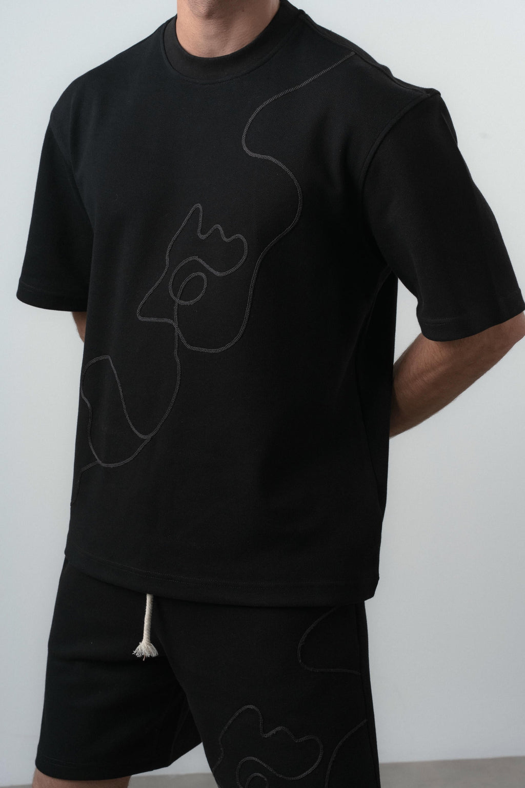 Embroidered Regular Fit Set Black