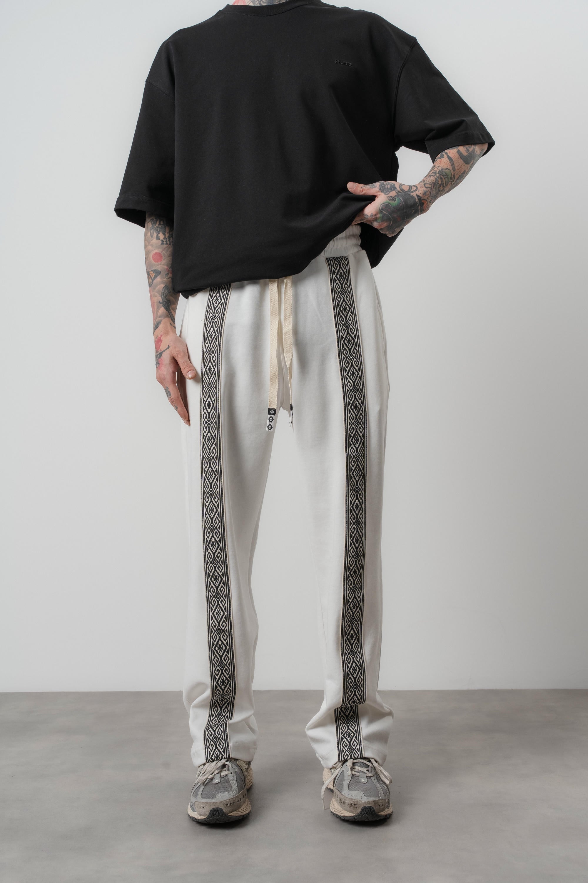 Ethnic Baggy Sweatpant Ecru