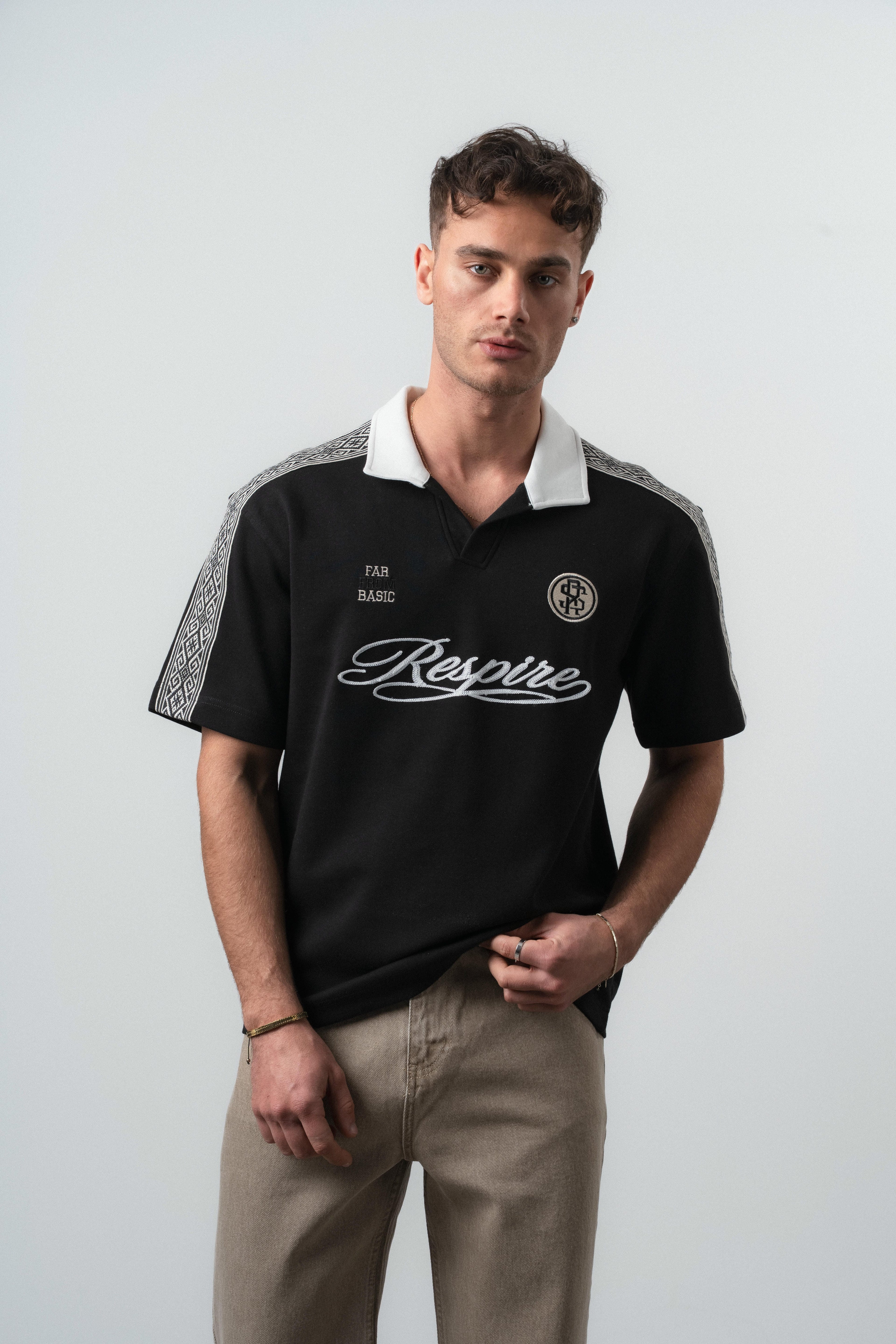 Respire Regular Fit Retro T-Shirt Black