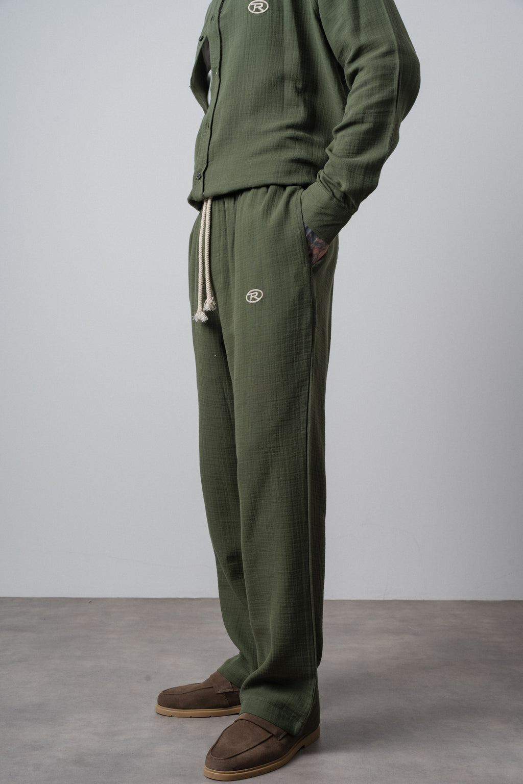 Muslin Baggy Sweatpant Dark Khaki