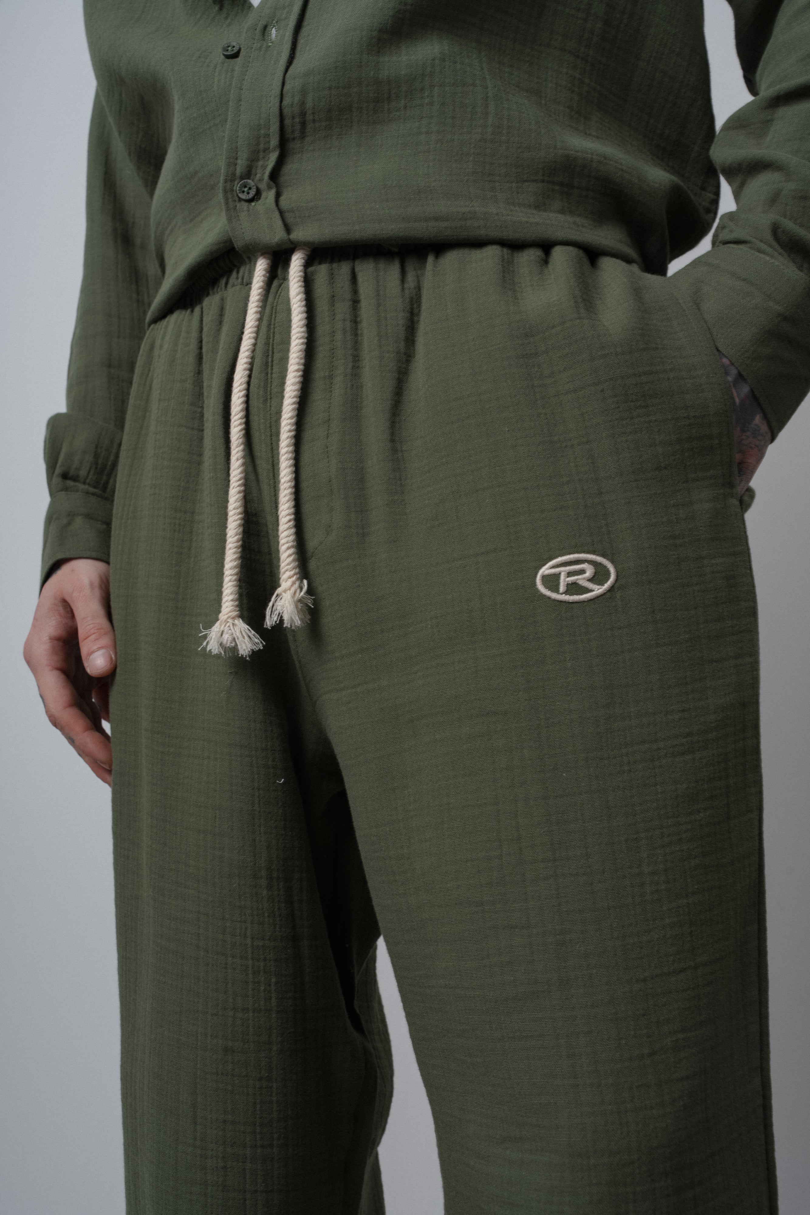 Muslin Baggy Sweatpant Dark Khaki