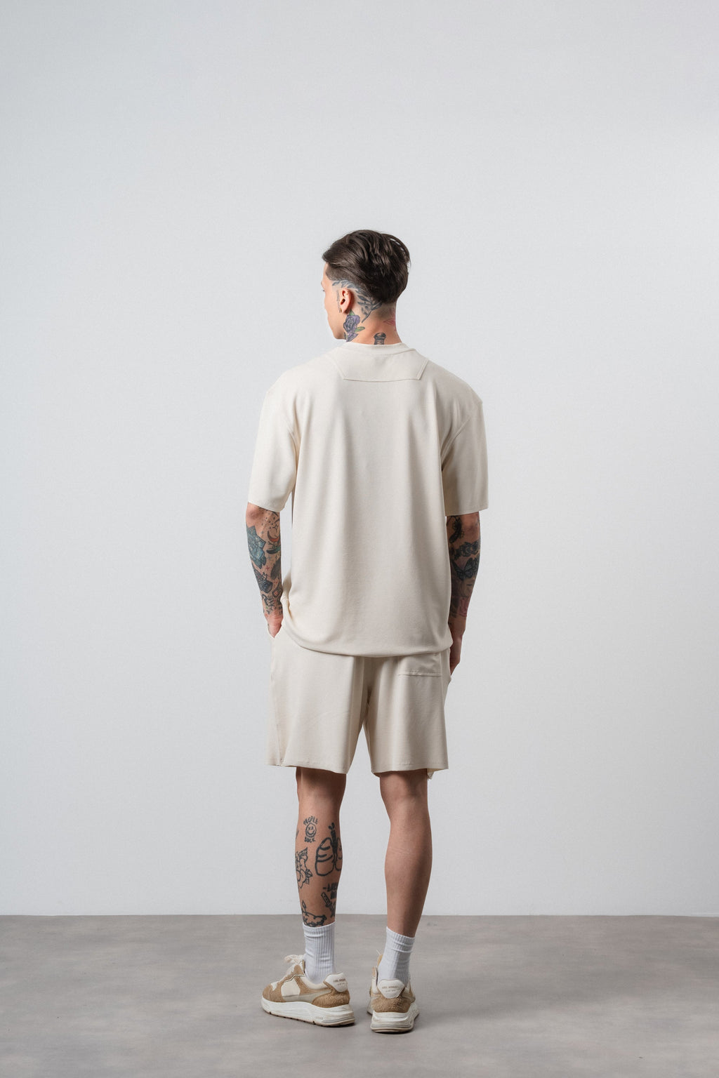 Far From Basic Regular Fit Set Beige
