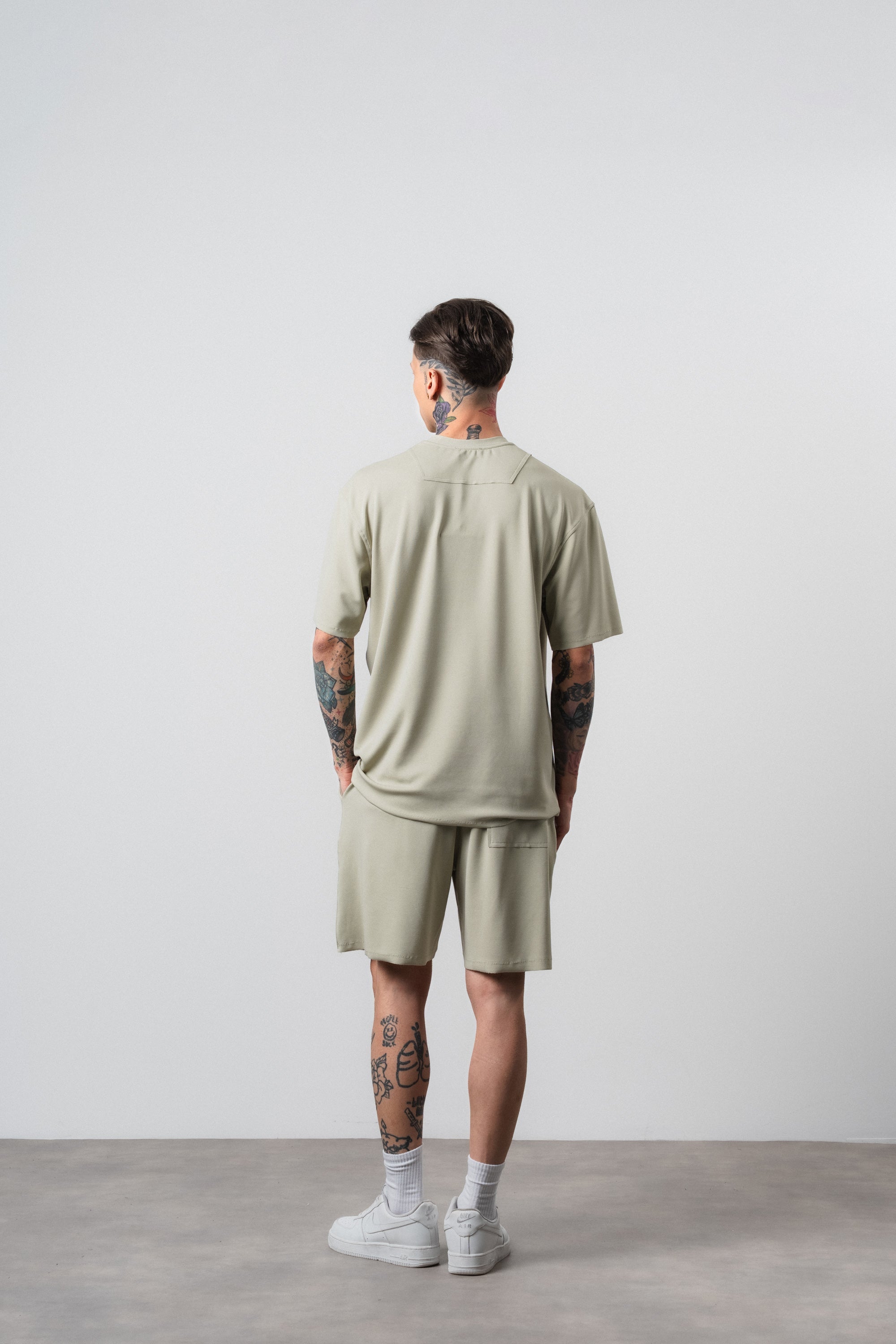 Far From Basic Regular Fit Set Green