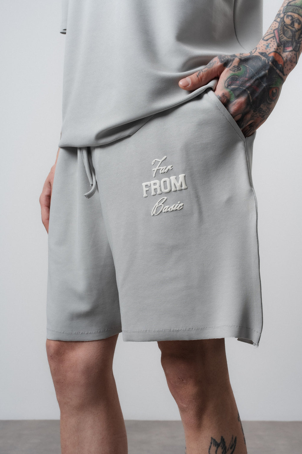 Far From Basic Regular Fit Set Gray