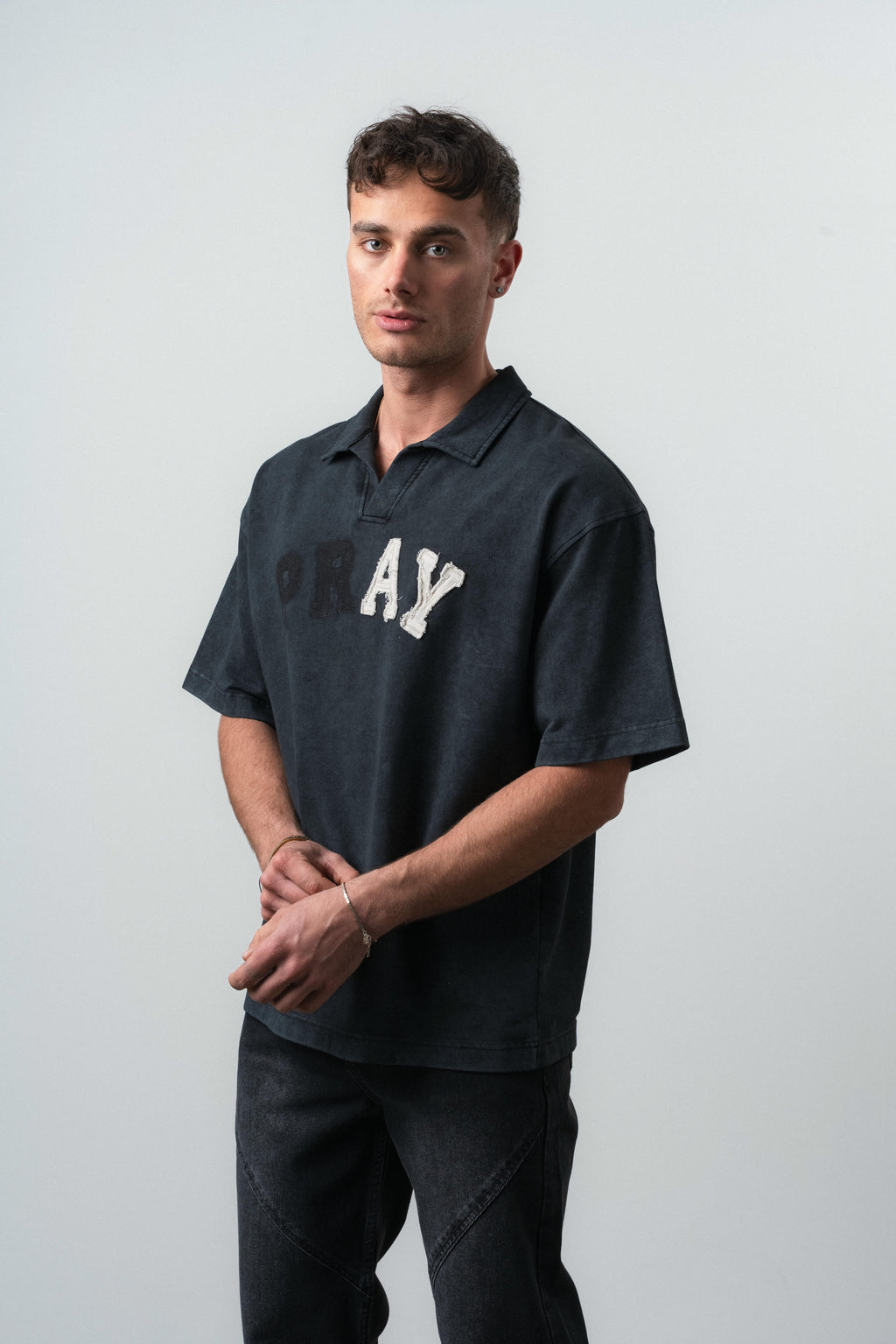 Pray Oversized T-Shirt Black