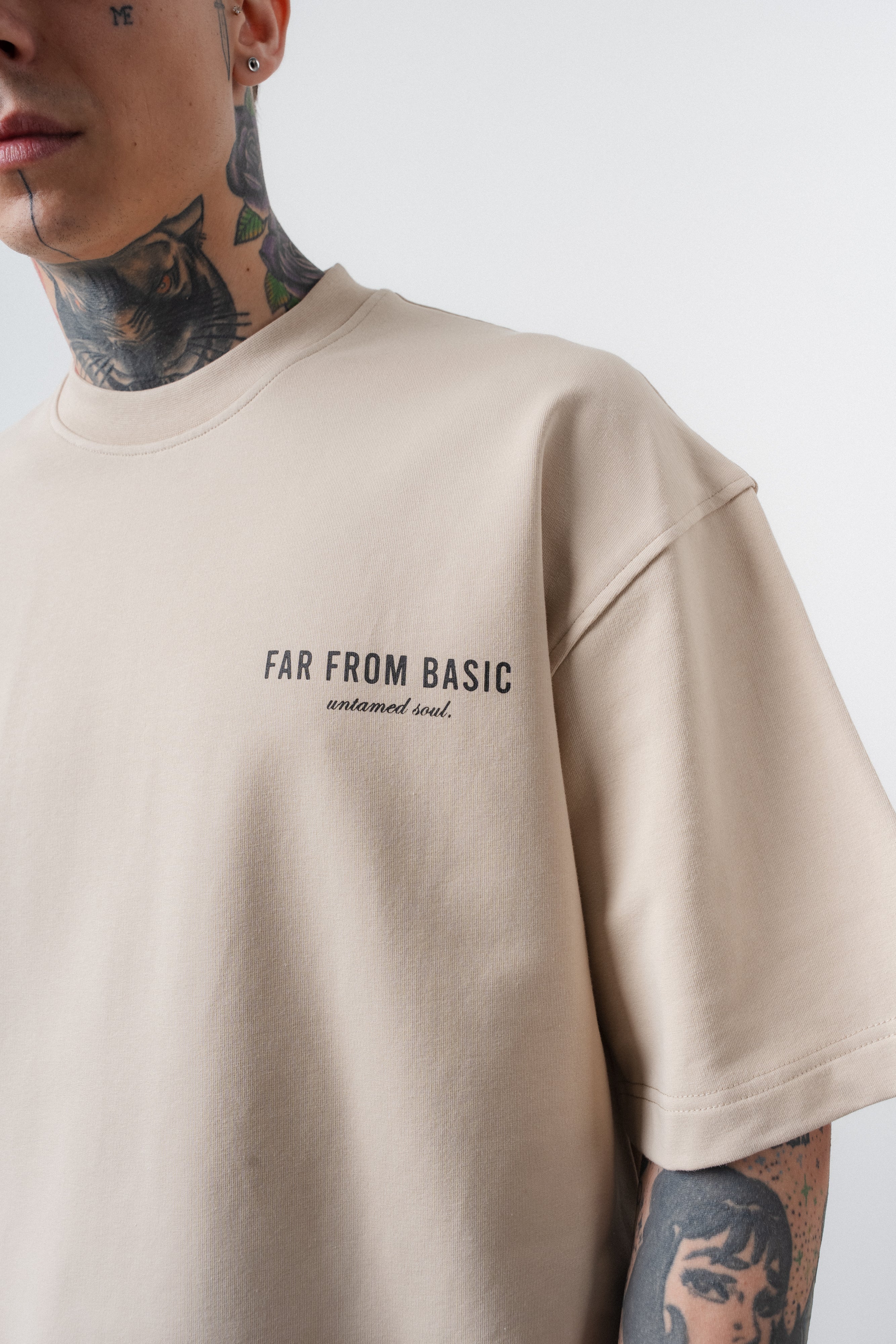 Respire x Itsbyzey Oversized T-Shirt Beige