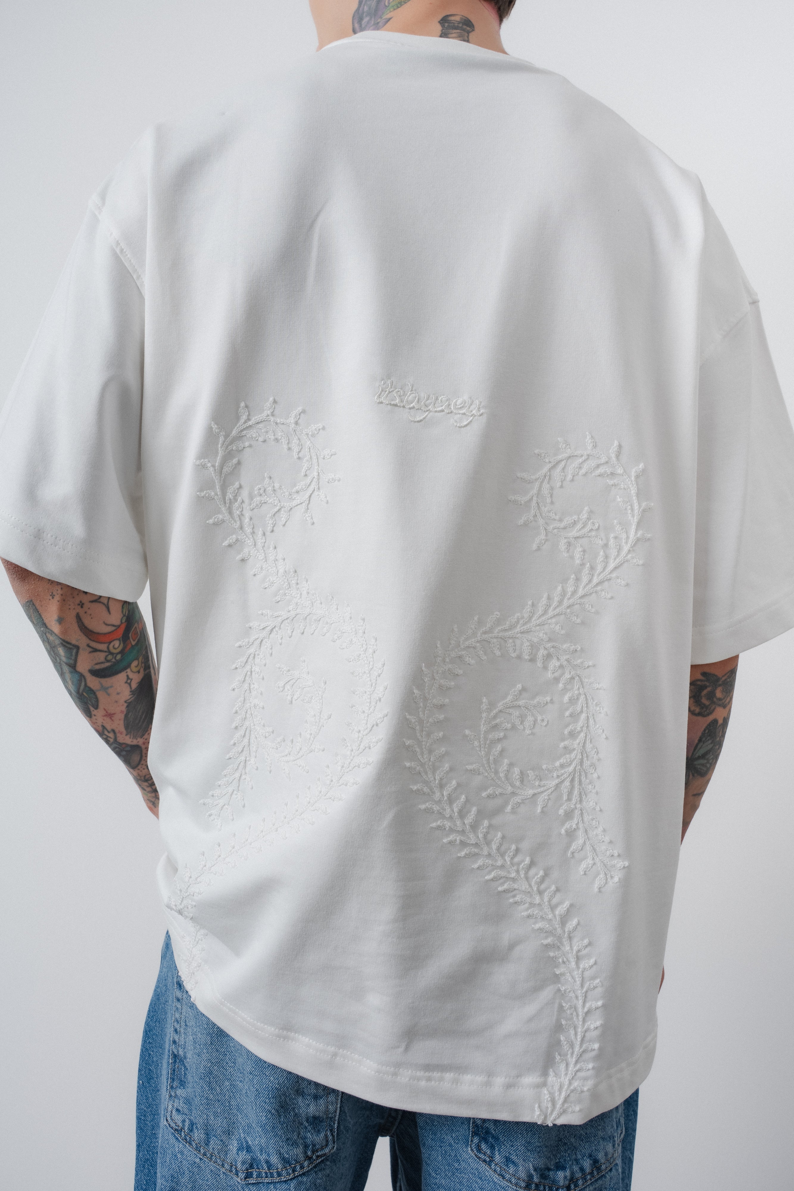 Itsbyzey Spiral Oversized T-Shirt Ecru