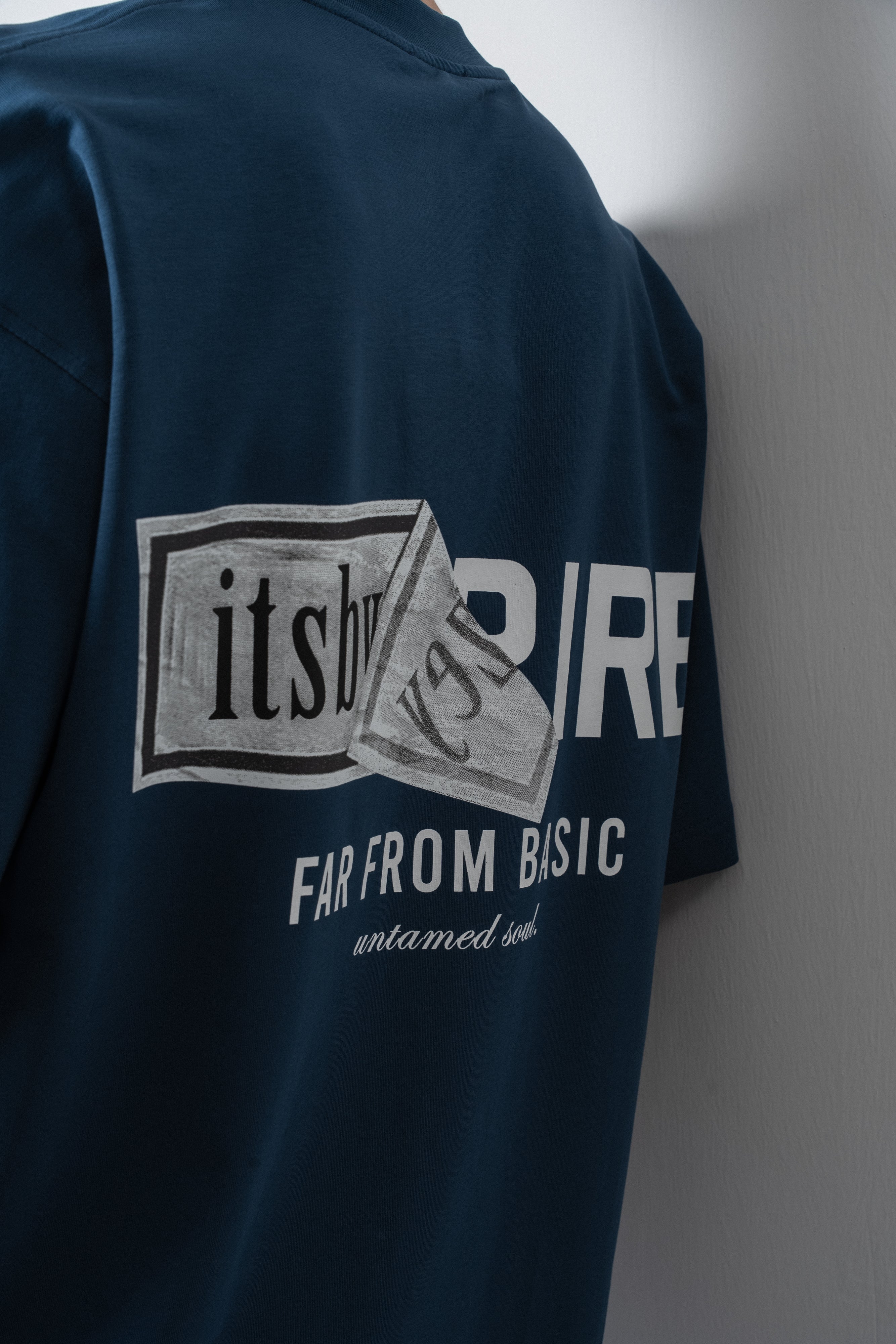 Respire x Itsbyzey Oversized T-Shirt Navy