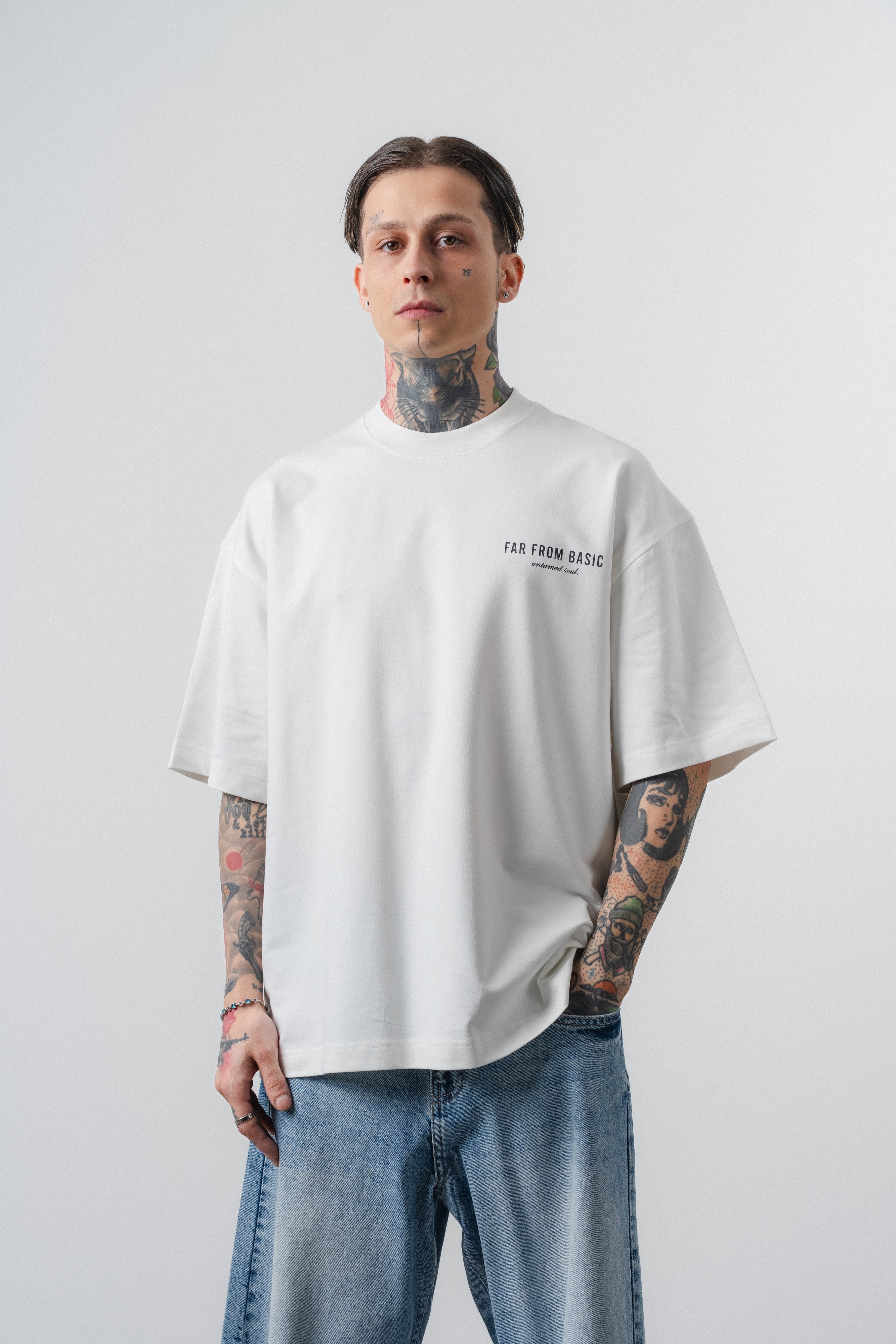 Respire x Itsbyzey Oversized T-Shirt Ecru