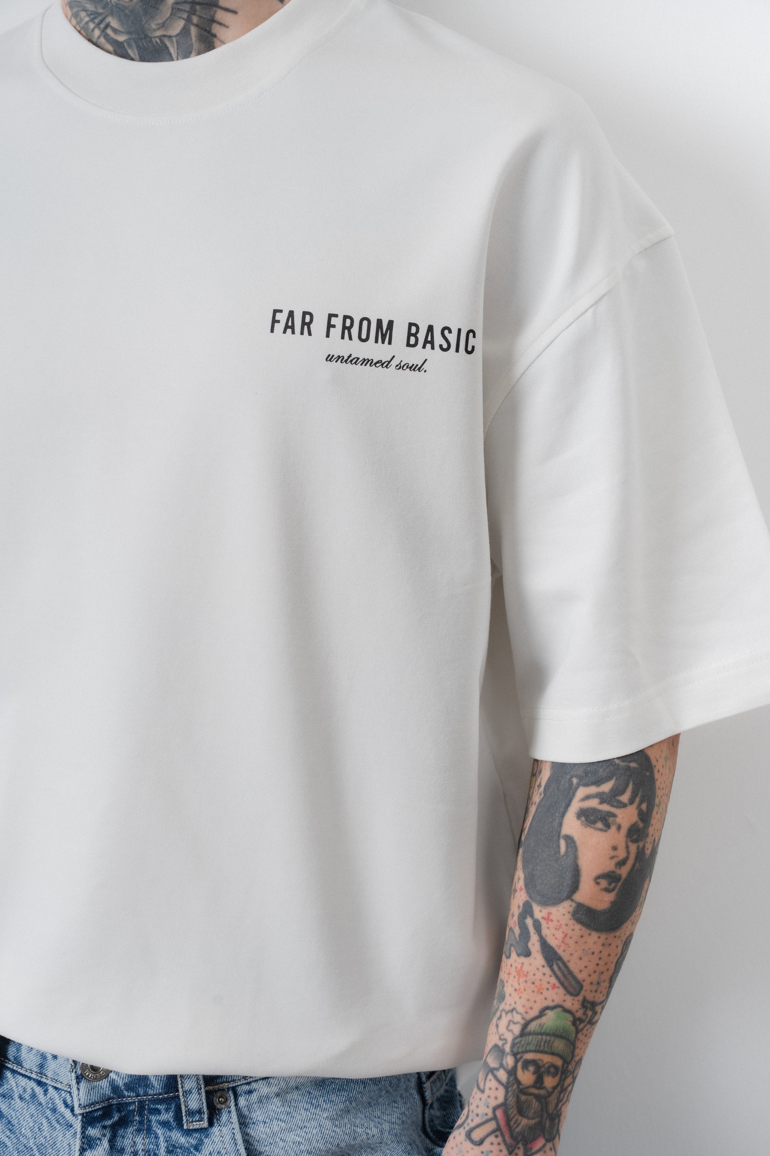Respire x Itsbyzey Oversized T-Shirt Ecru