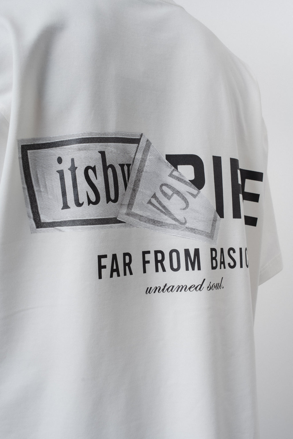 Respire x Itsbyzey Oversized T-Shirt Ecru