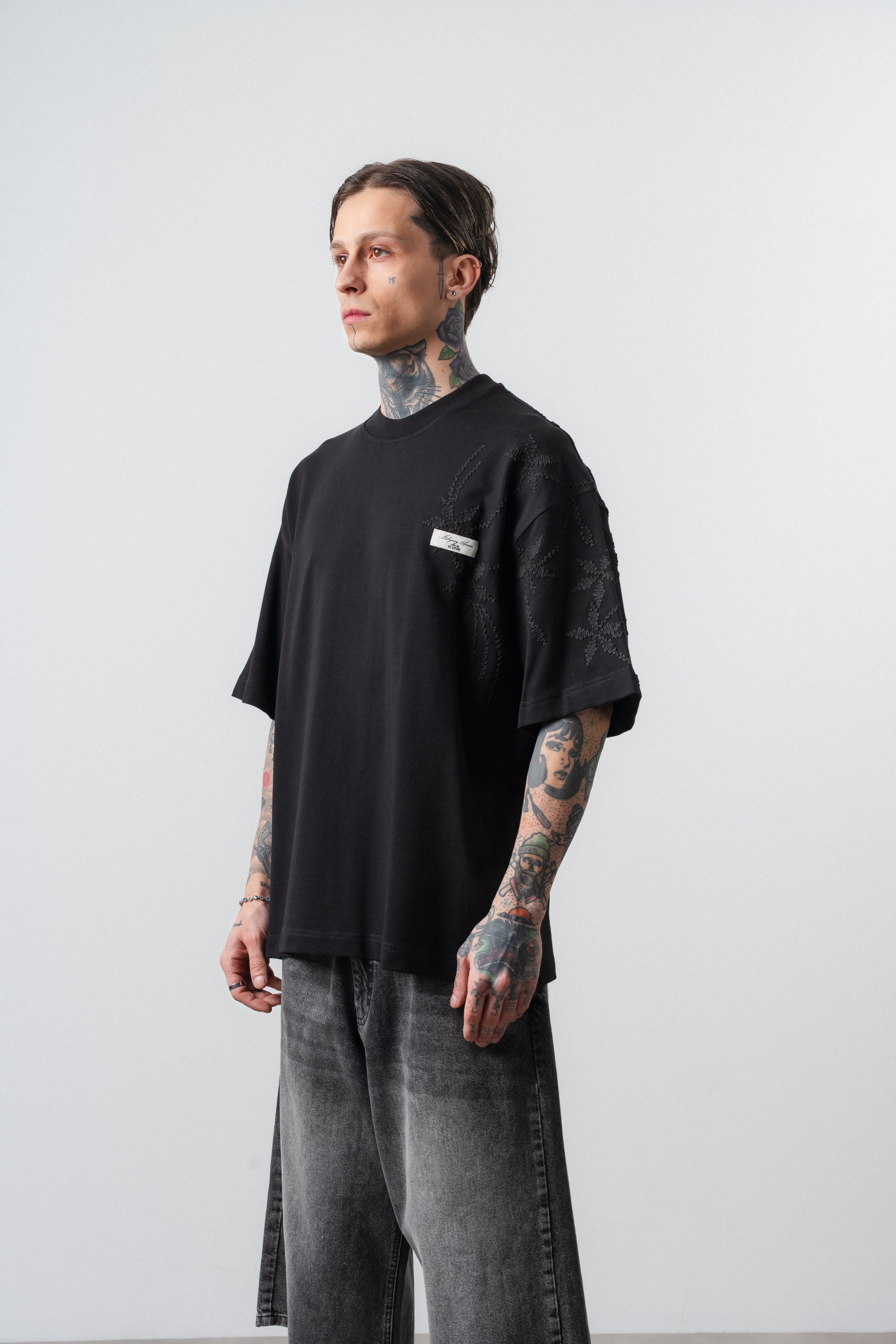 Min x Itsbyzey Oversized T-Shirt Black