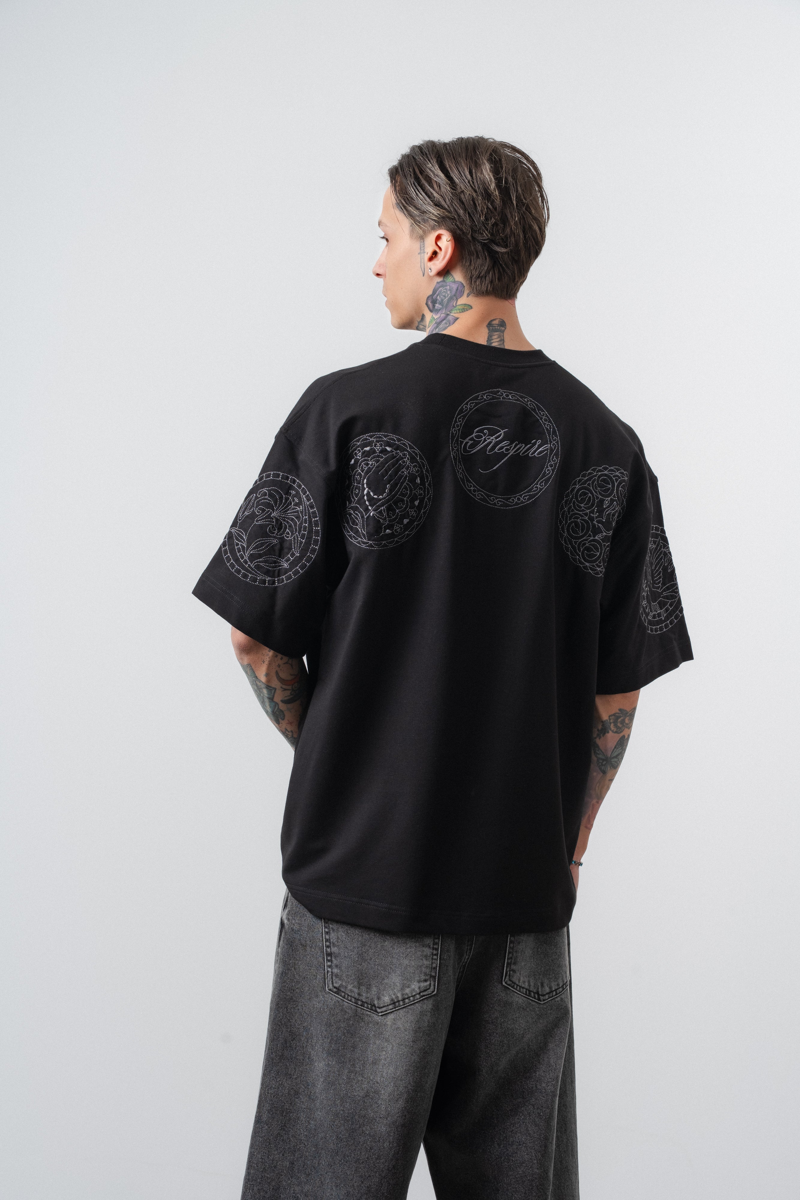 Rosette Oversized T-Shirt Black