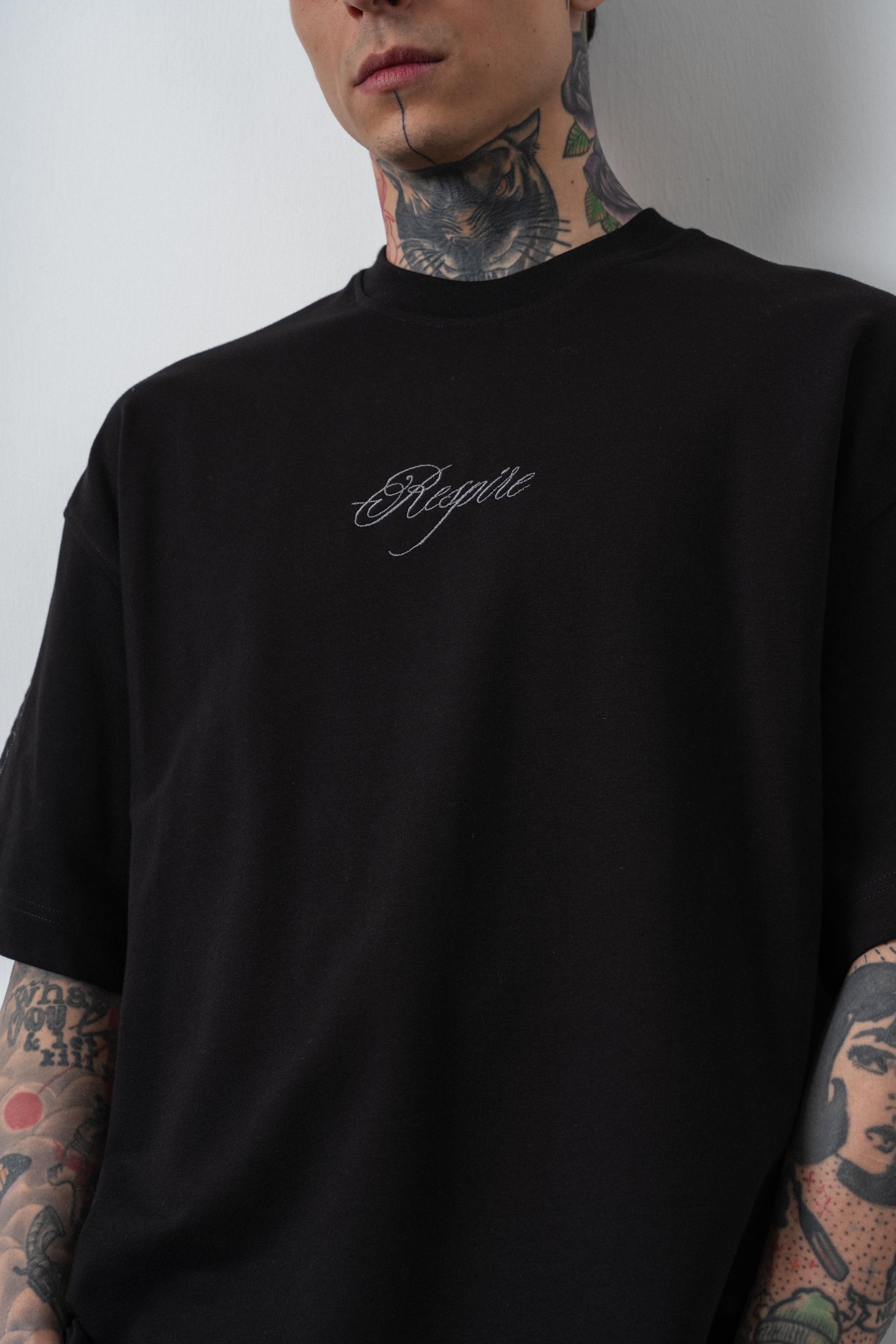 Rosette Oversized T-Shirt Black