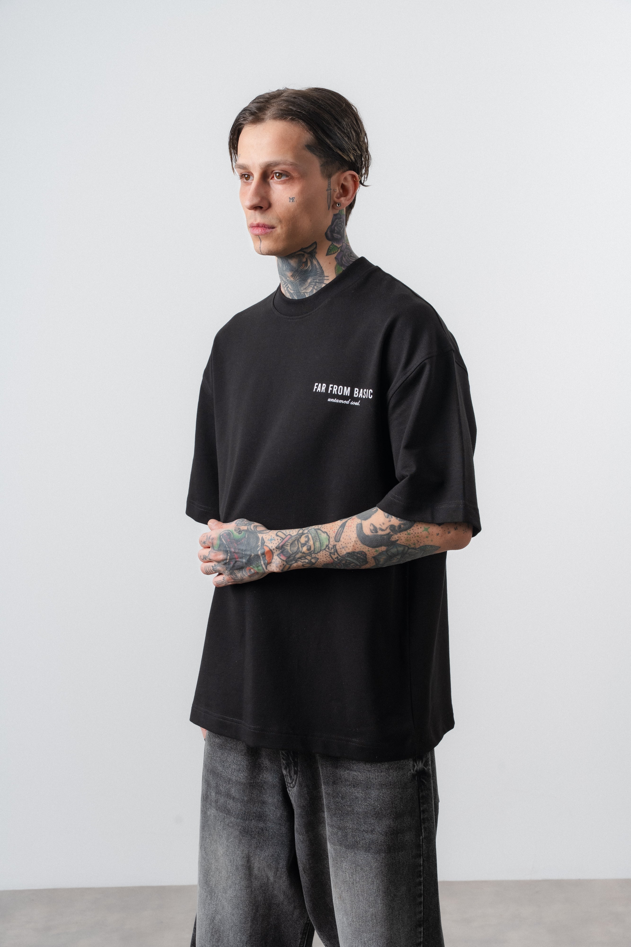 Respire x Itsbyzey Oversized T-Shirt Black