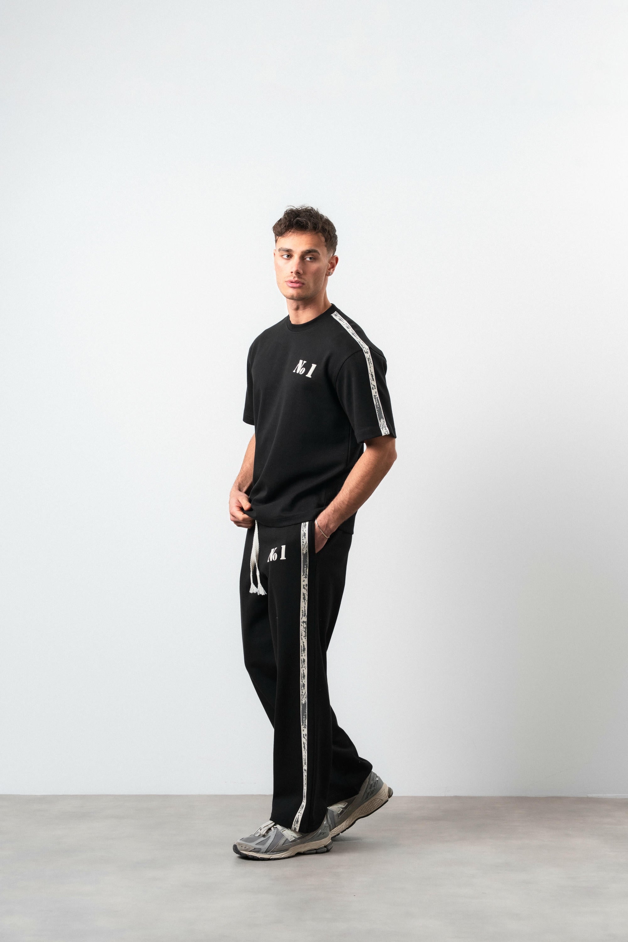 No1 Striped Regular Fit Tracksuit Black