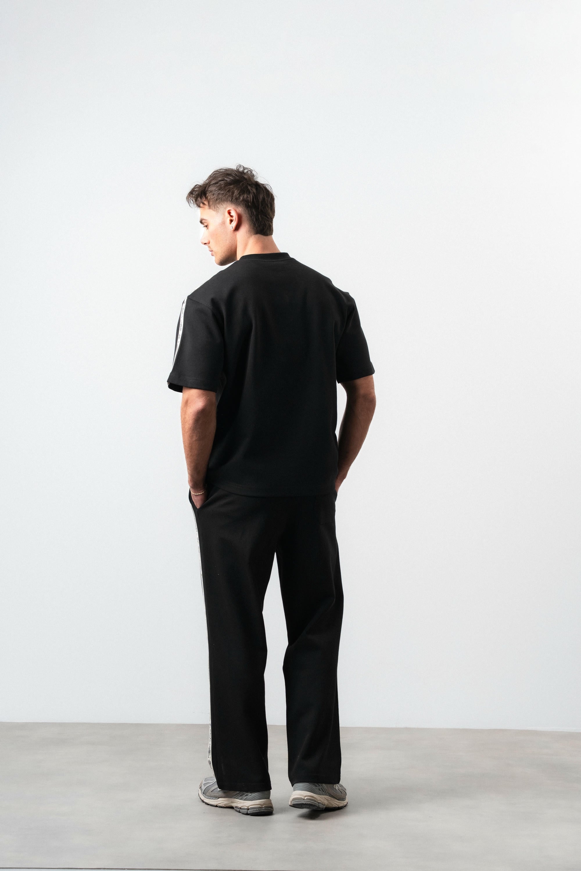 No1 Striped Regular Fit Tracksuit Black