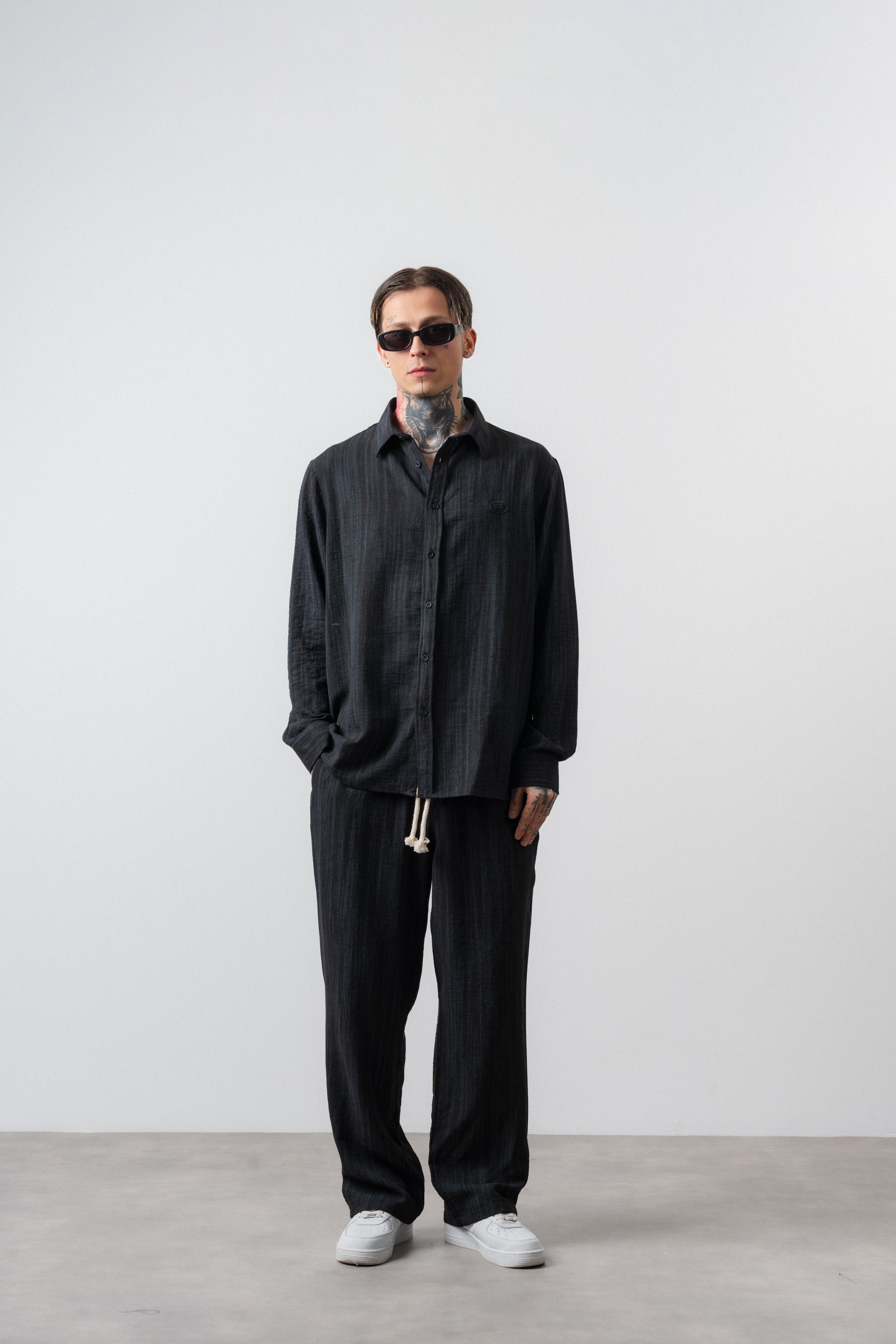 R Embroidered Oversized Tracksuit Black