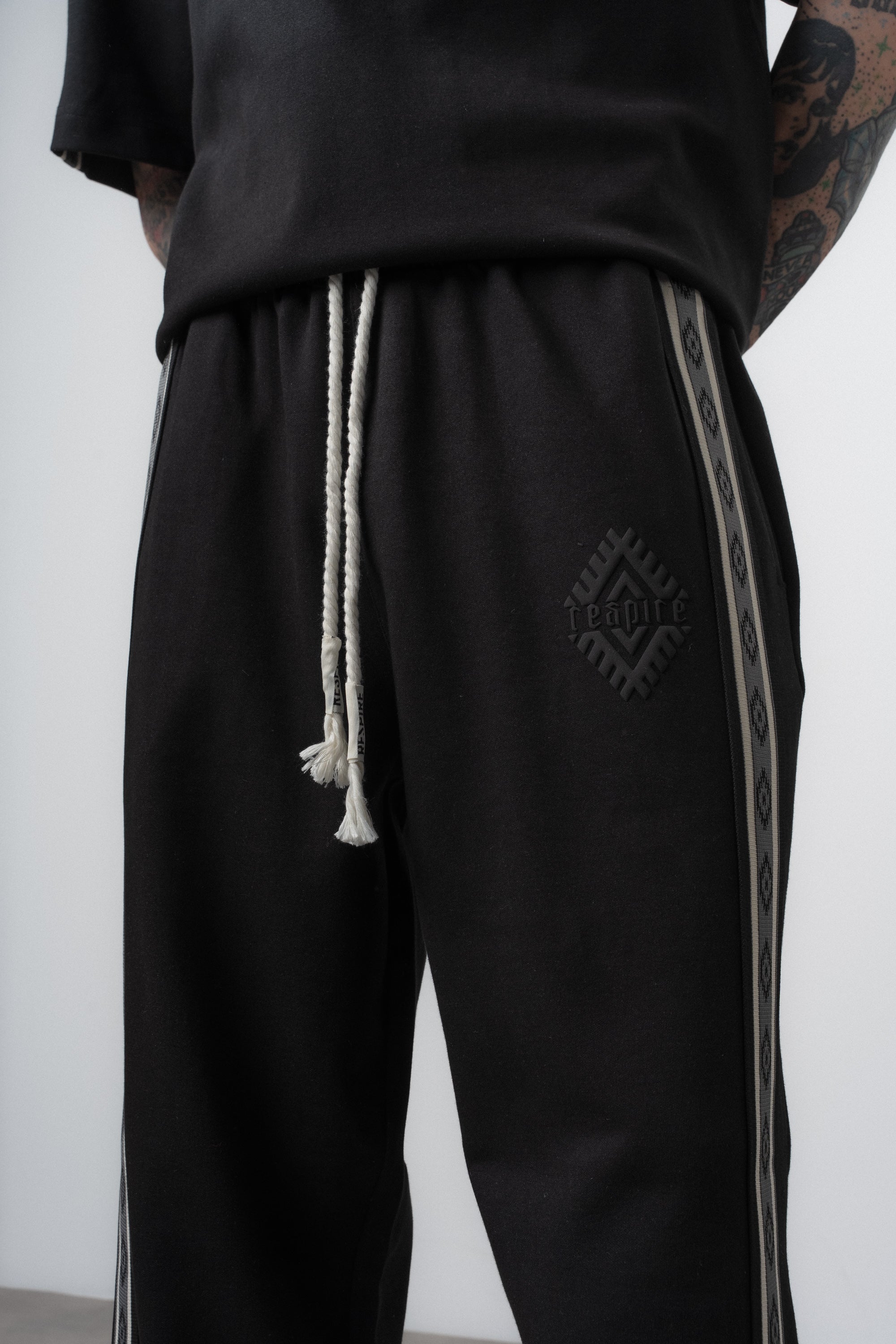 Ethnic Striped Regular Fit Tracksuit Black