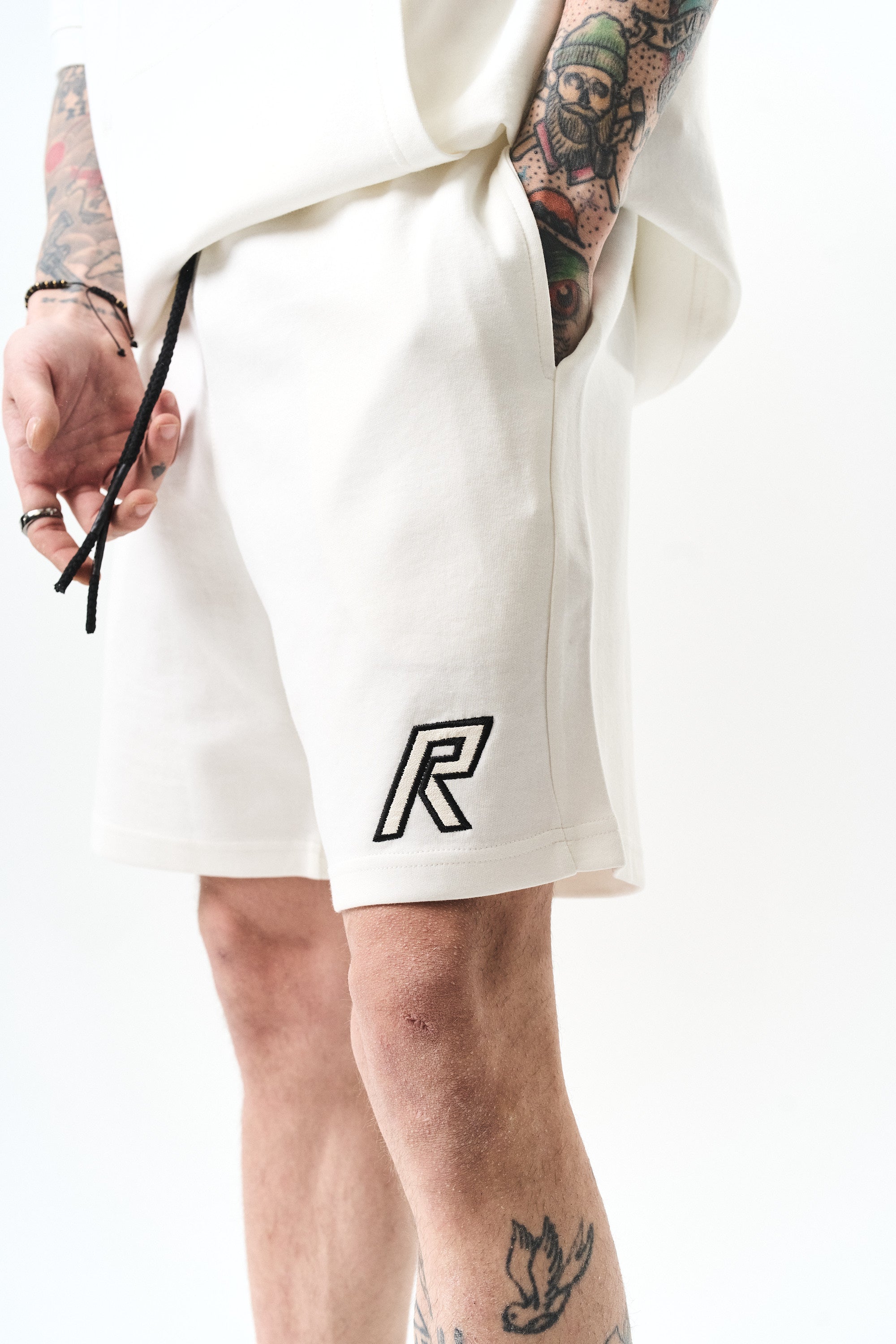 Turnout Oversized Set Ecru