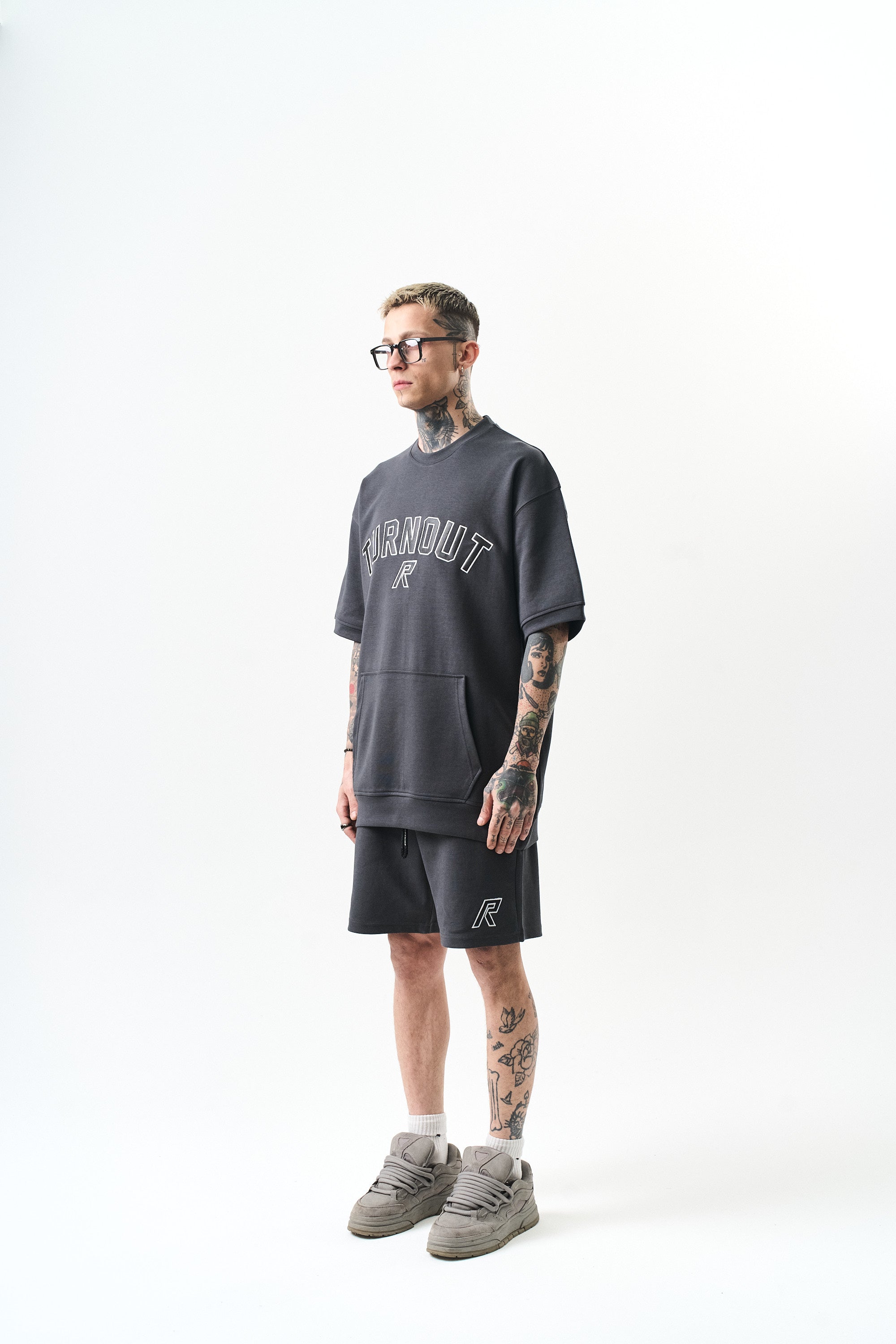 Turnout Oversized Set Smoked