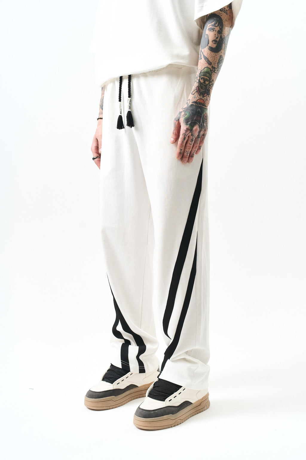 Stripe Detailed Baggy Sweatpant Ecru