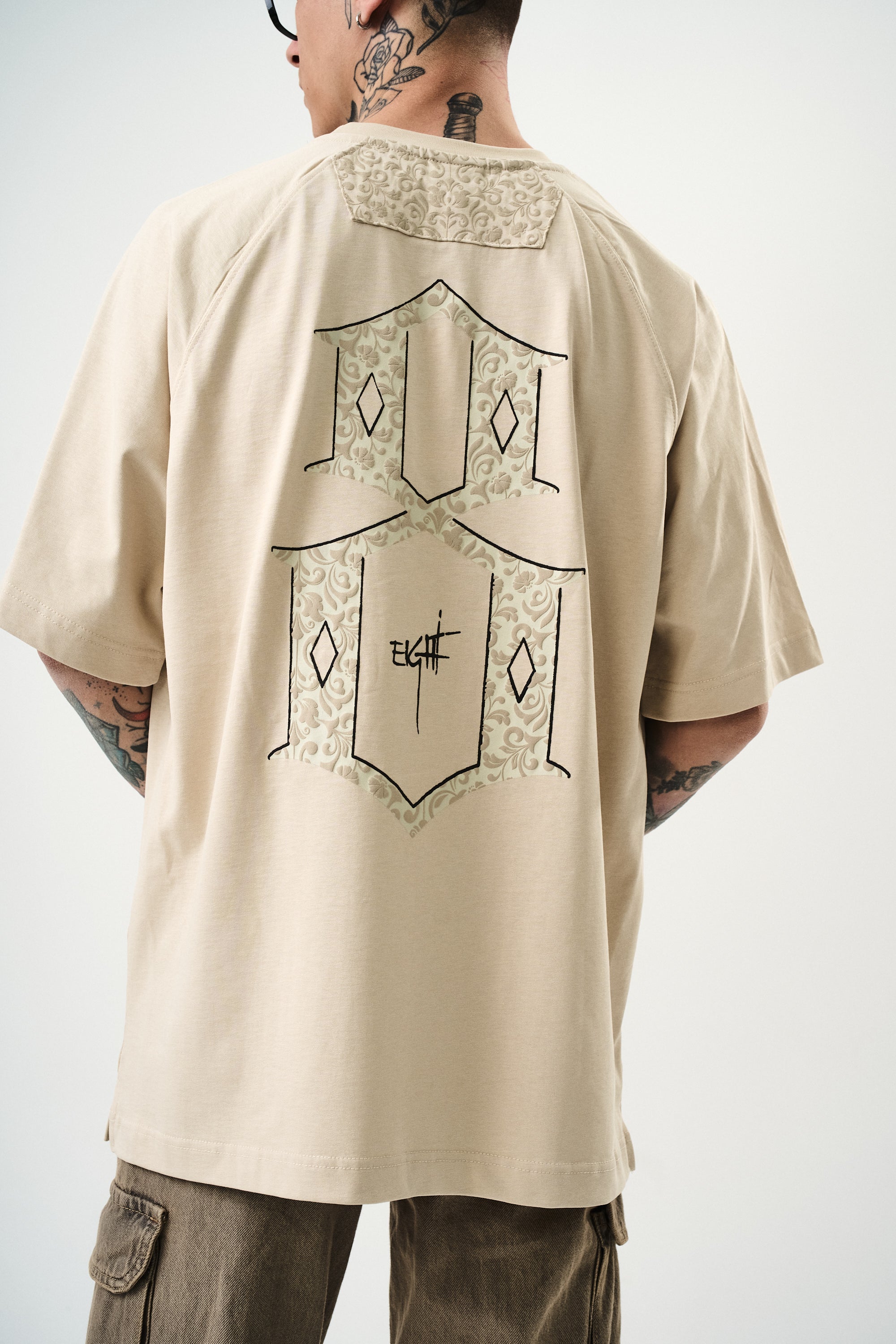 Eight Oversized T-Shirt Beige