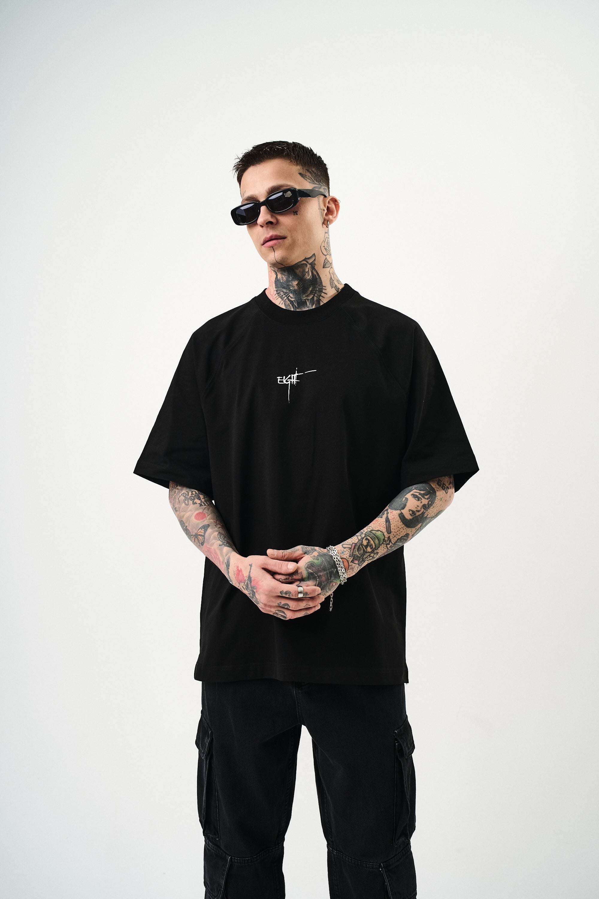 Eight Oversized T-Shirt Black