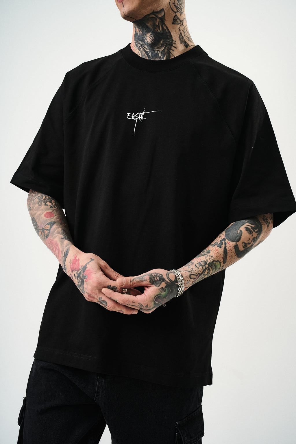 Eight Oversized T-Shirt Black
