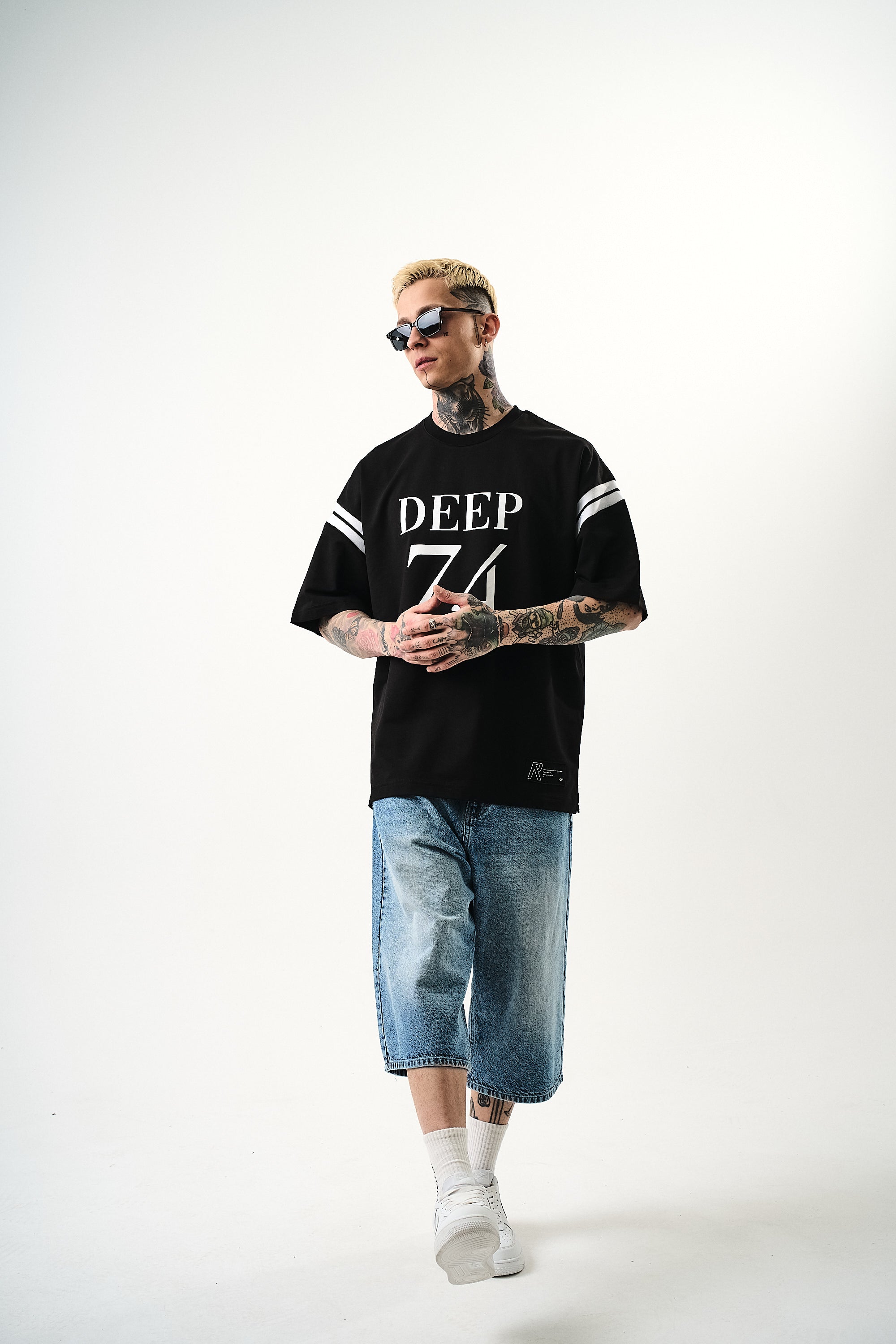 Deep 74 Oversized T-Shirt Black