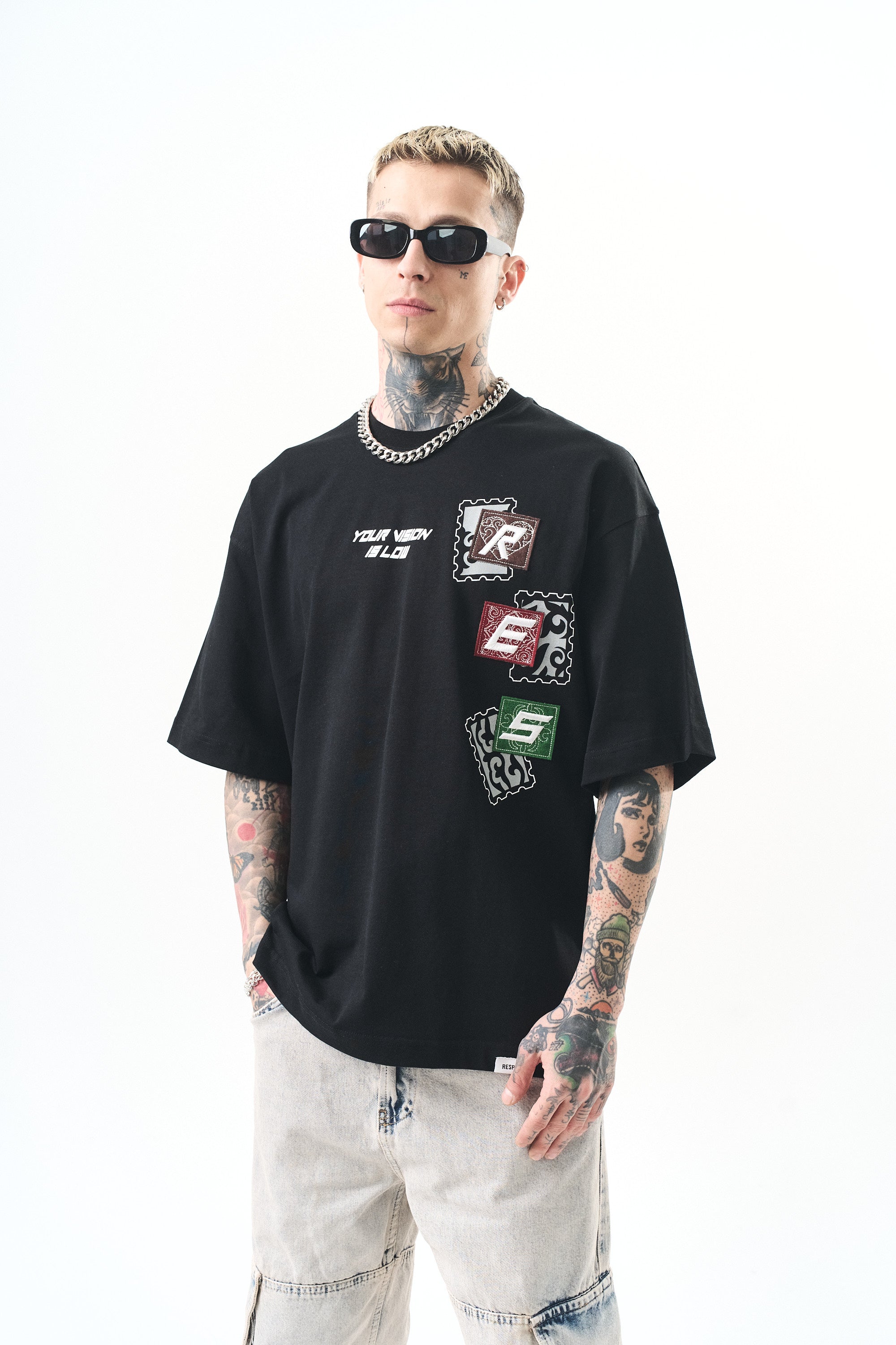 Low Vision Oversized T-Shirt Black