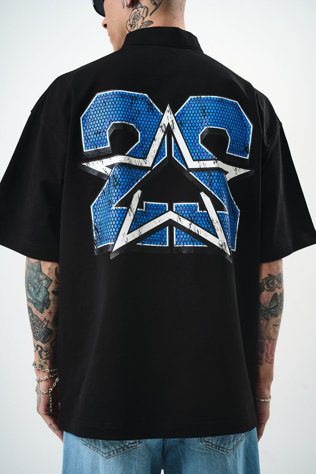 22 Oversized T-Shirt Black