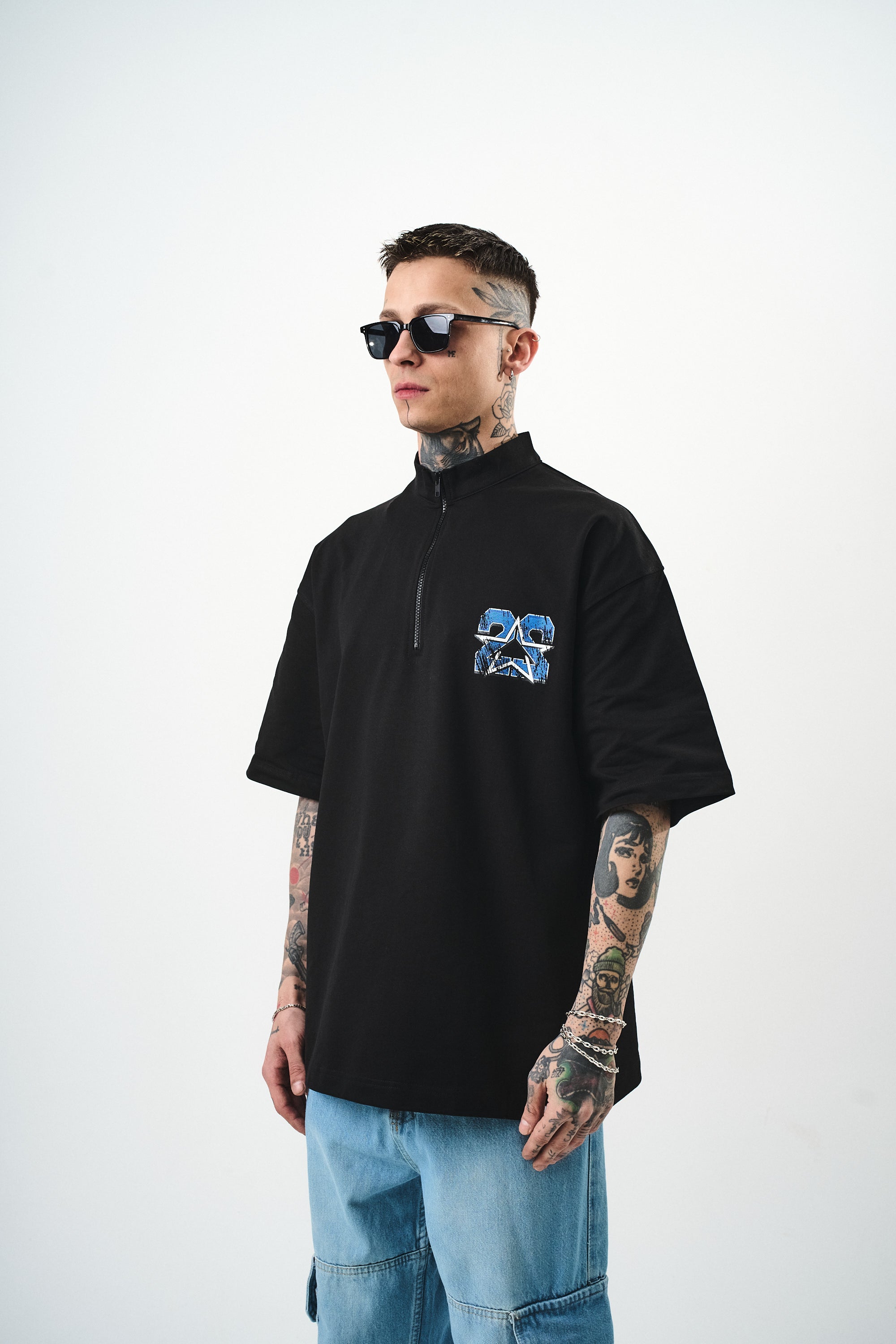 22 Oversized T-Shirt Black