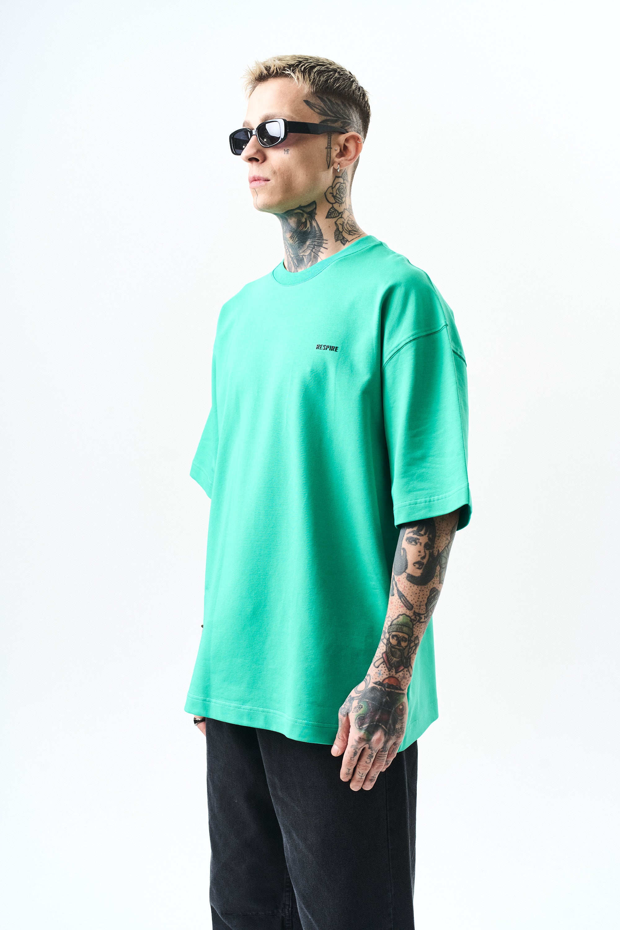 Respire Injection Printed Oversized T-Shirt Green