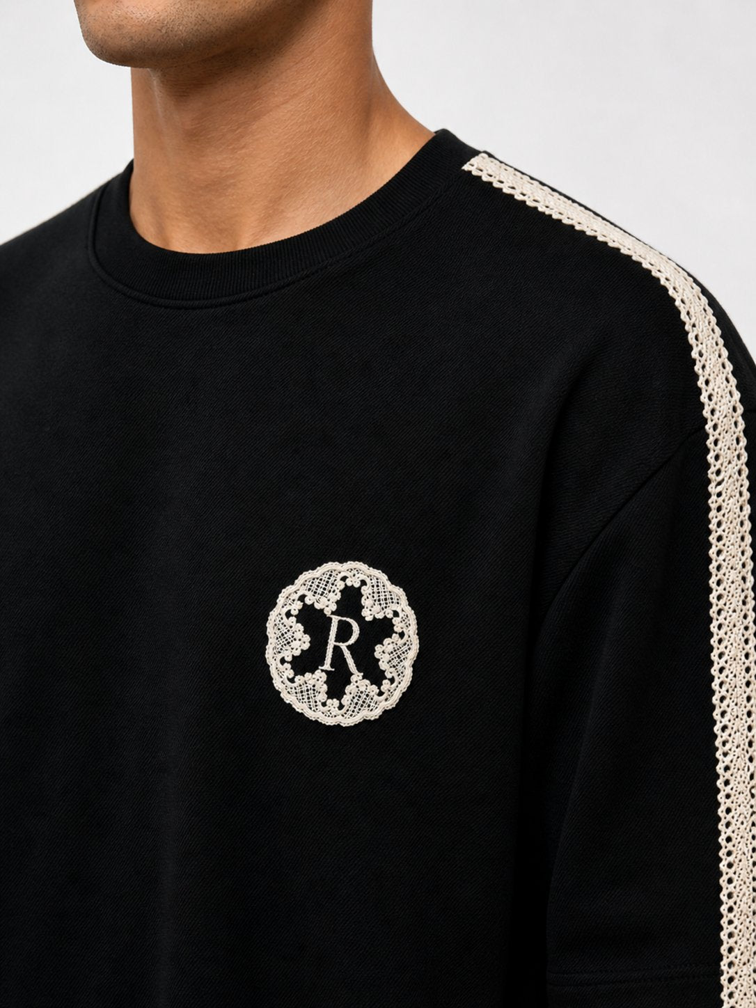 R Embroidered Regular Fit Tracksuit Black