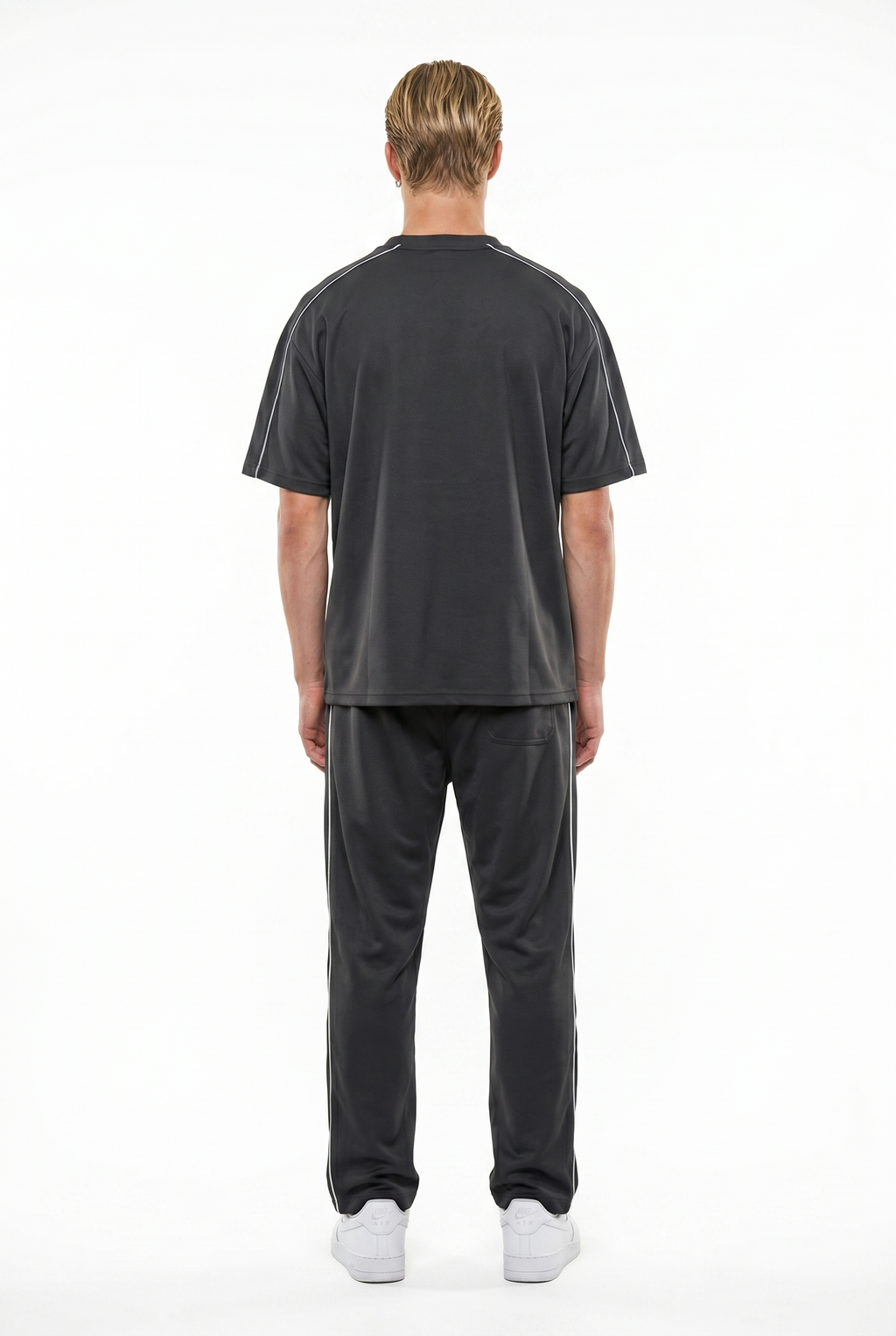 Court Regular Fit Set Black
