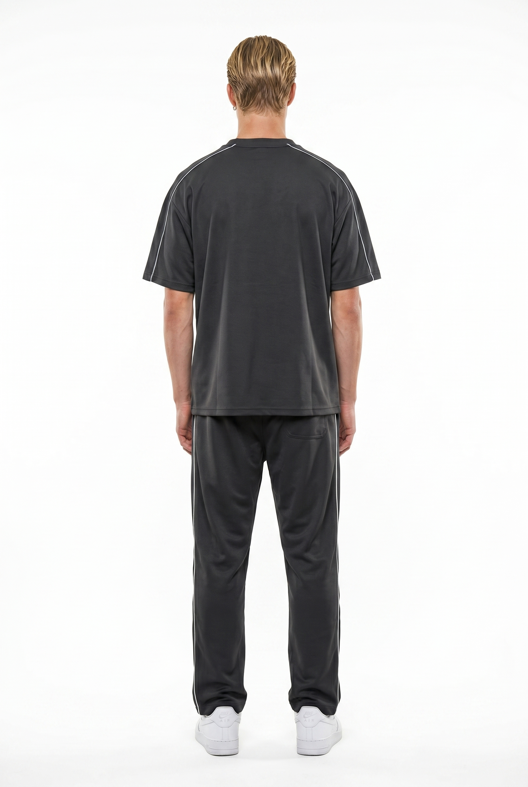 Court Regular Fit Set Black
