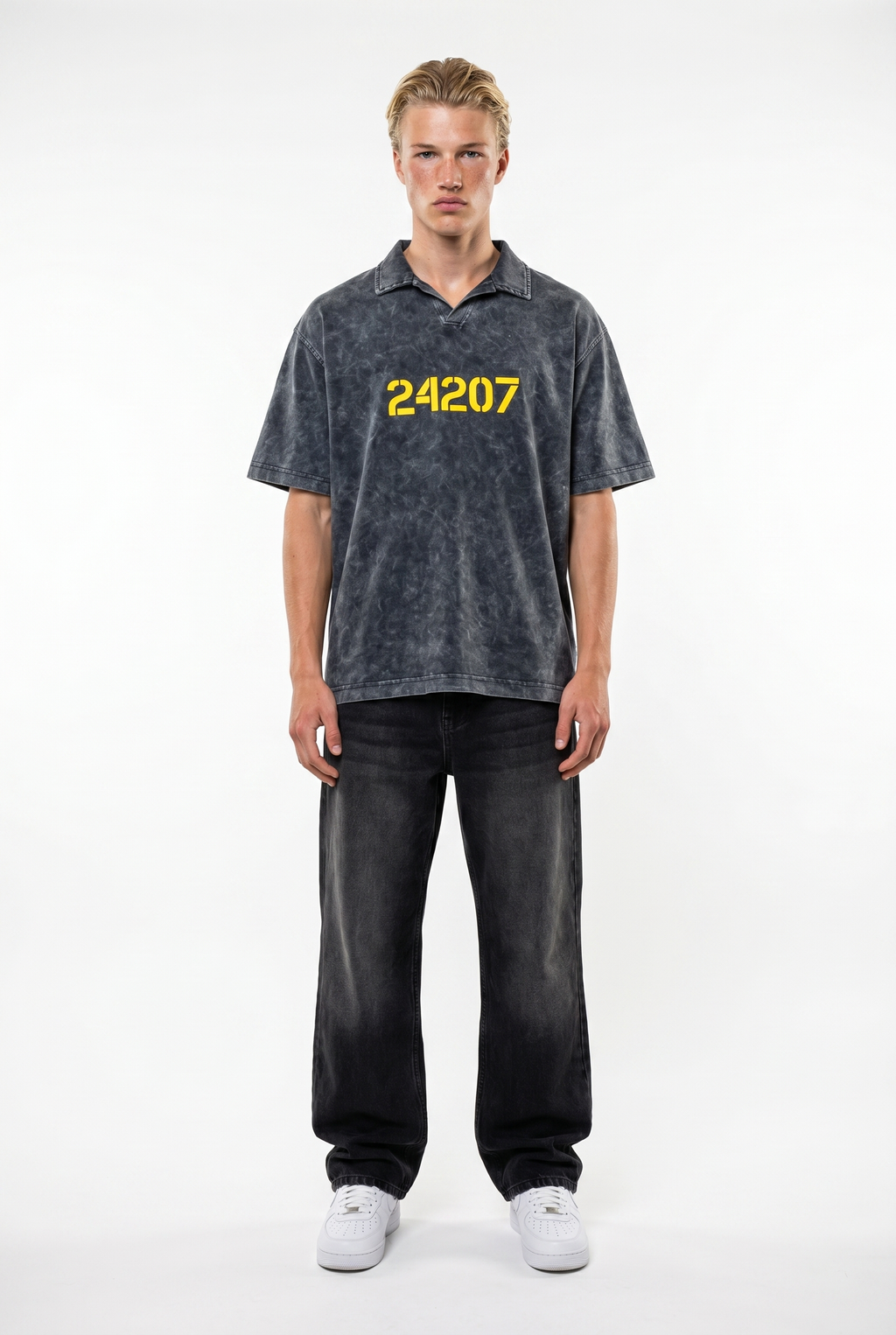 24207 Washed Oversized T-Shirt Black