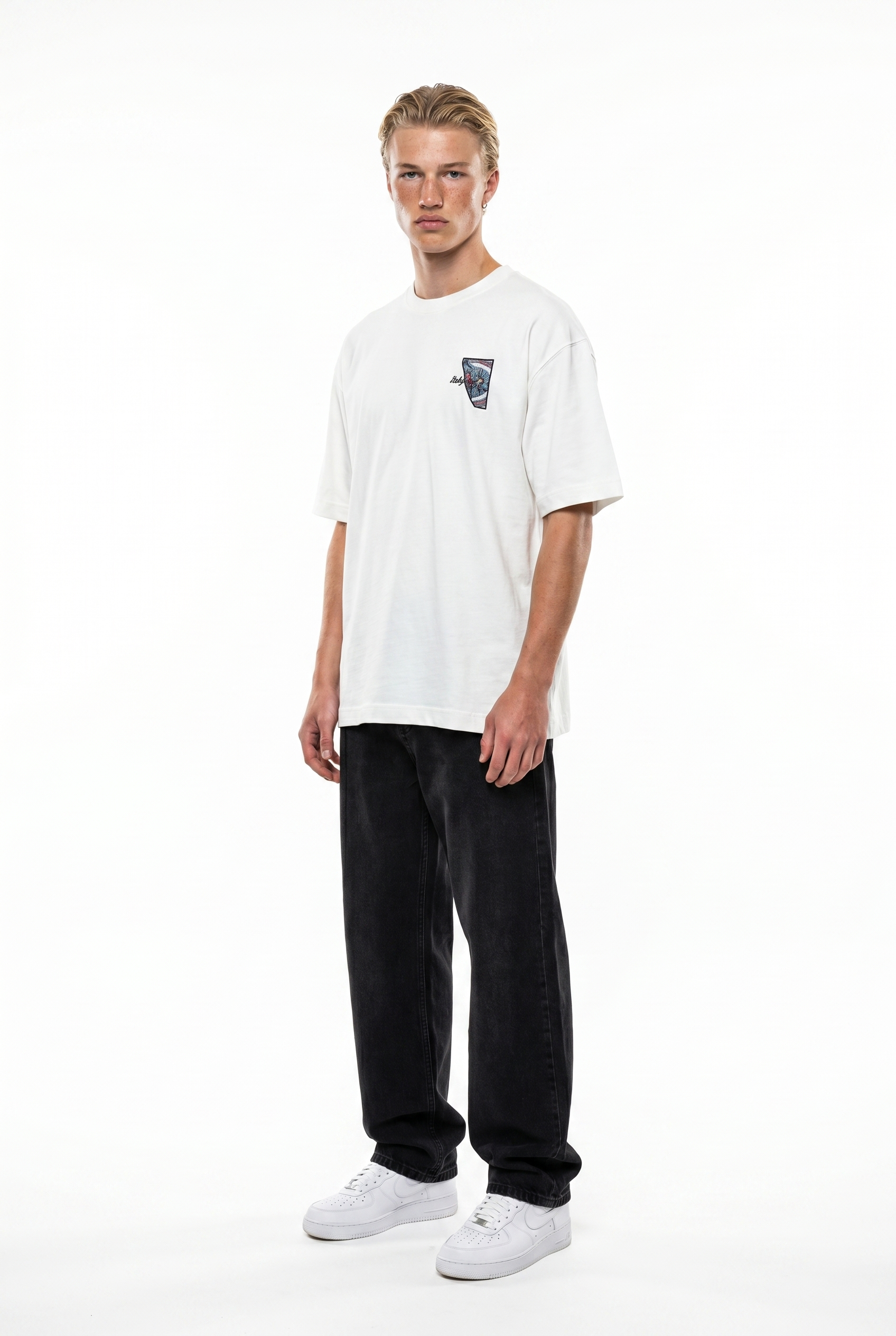 Itsbyzey Oversized T-Shirt Ecru