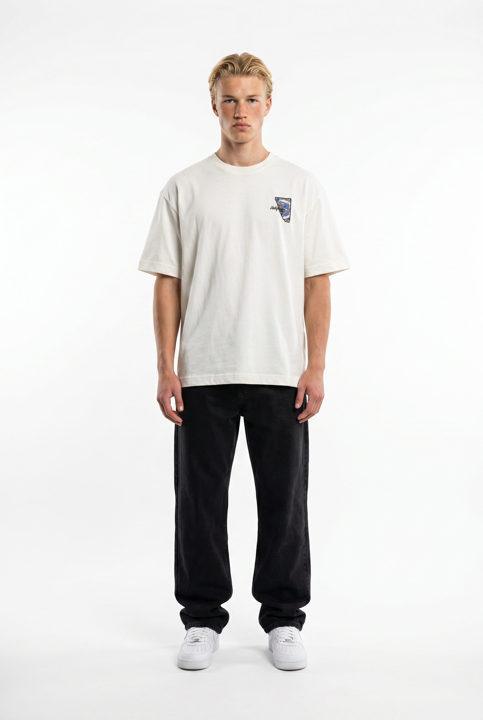 Itsbyzey Oversized T-Shirt Ecru